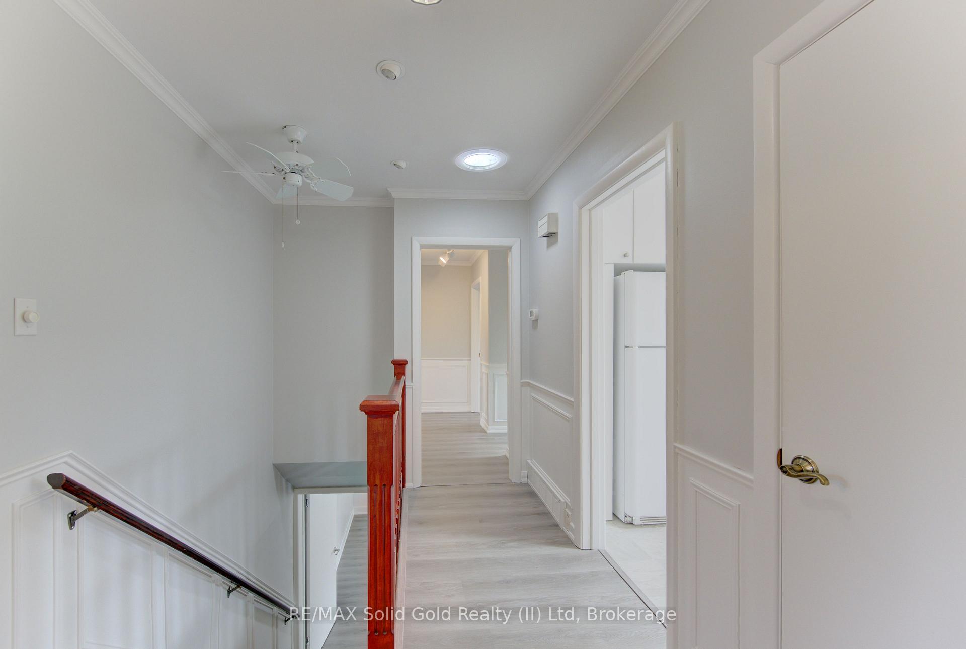 Photo 7 of 139 Trafalgar Avenue, Kitchener, Stanley Park — HOMEH