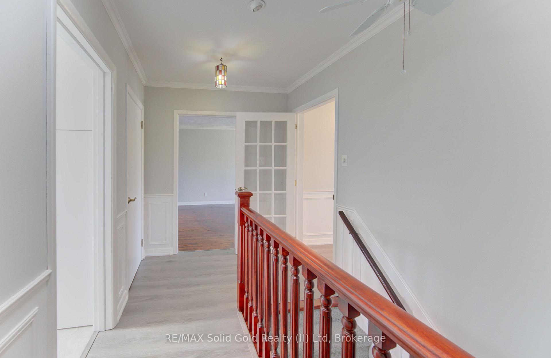 Photo 21 of 139 Trafalgar Avenue, Kitchener, Stanley Park — HOMEH