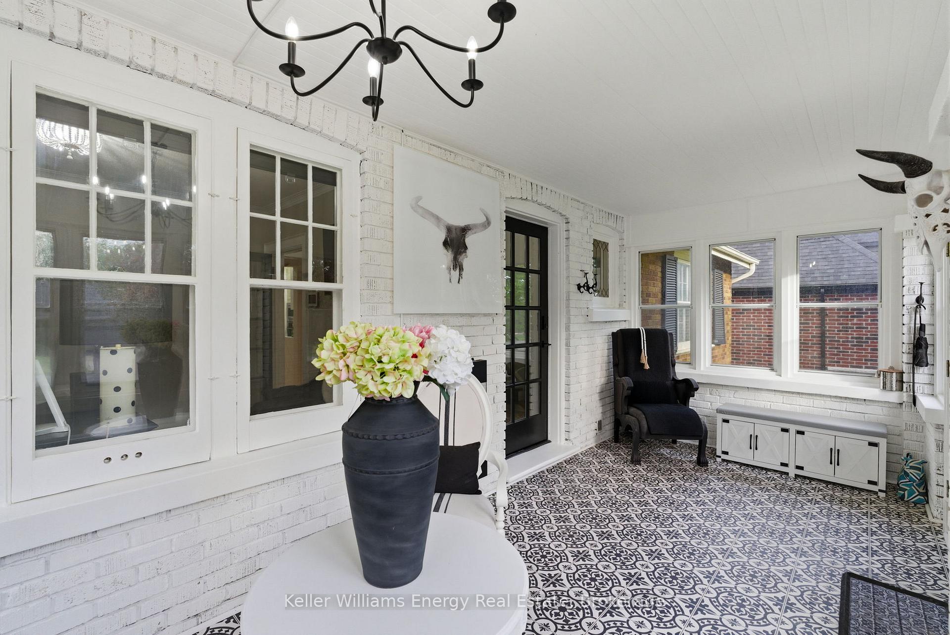 Photo 7 of 59 Bagot Street, Whitby, Brooklin — HOMEH