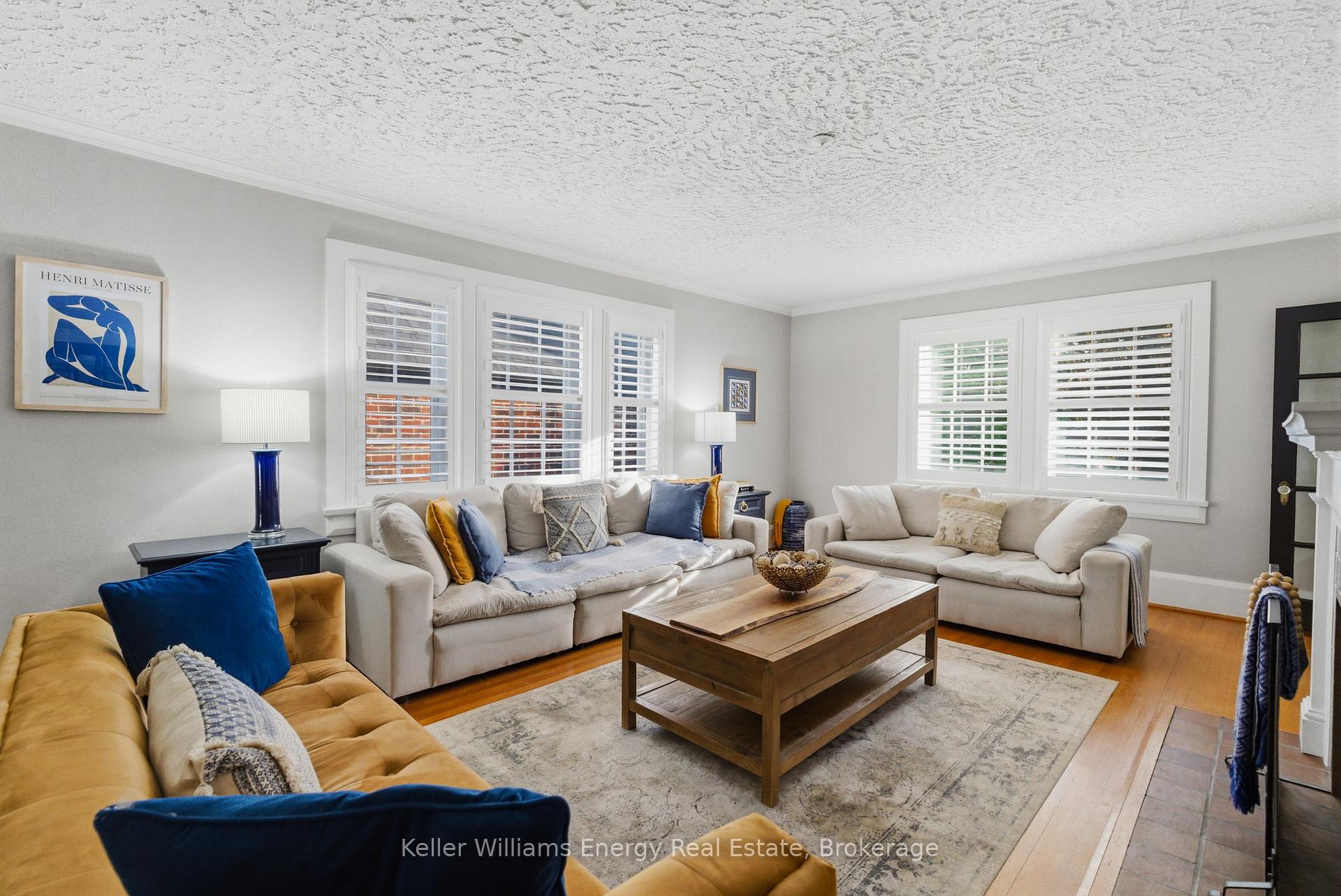 Photo 9 of 59 Bagot Street, Whitby, Brooklin — HOMEH