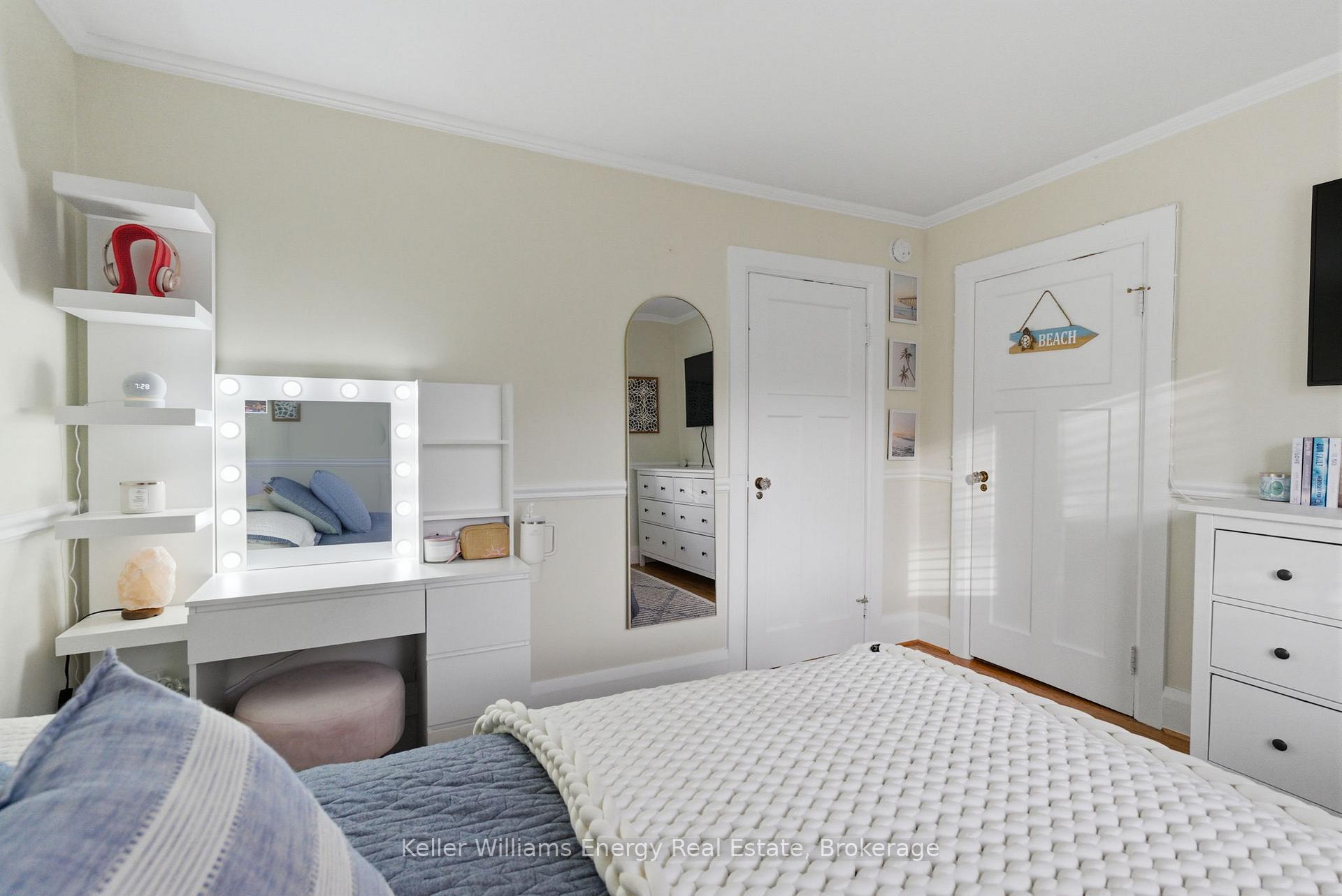 Photo 19 of 59 Bagot Street, Whitby, Brooklin — HOMEH