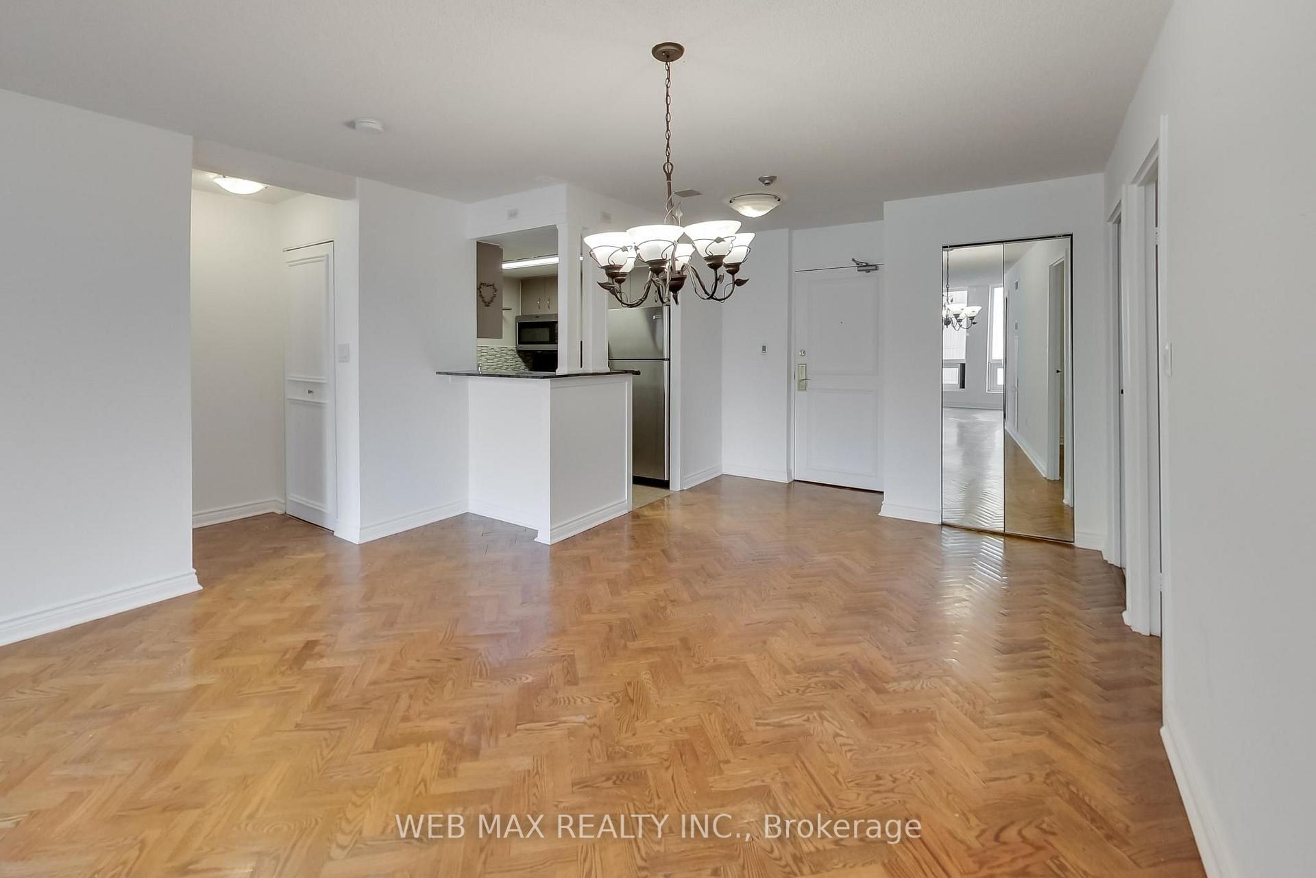 Photo of Unit 1808, 25 Grenville Street