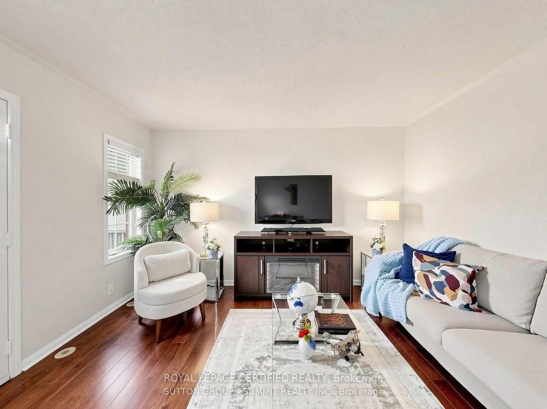Photo 3 of 3032 Dewridge Avenue S, Oakville, Bronte Creek — HOMEH