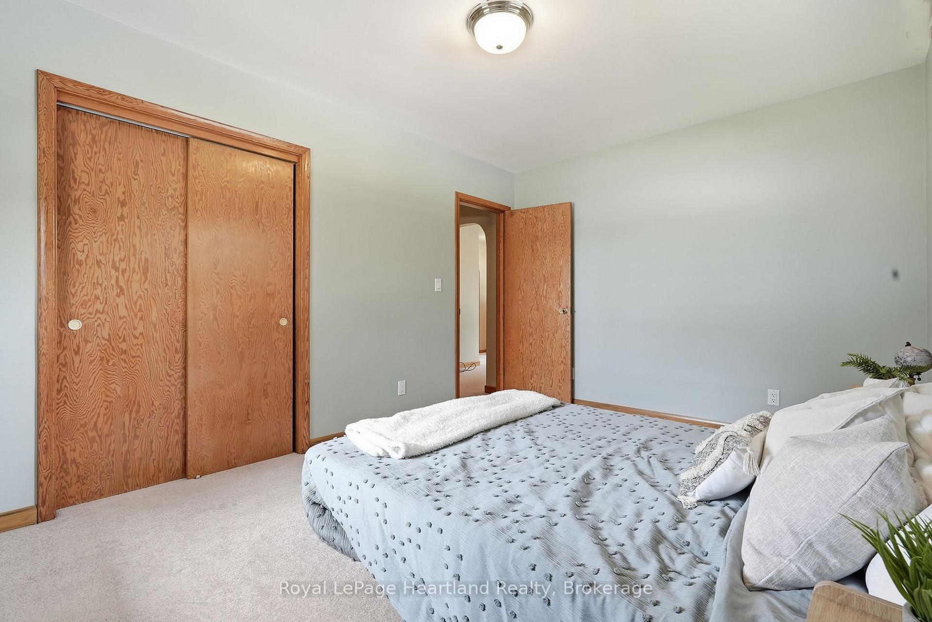 Photo 15 of 5 King Street, Minto — HOMEH