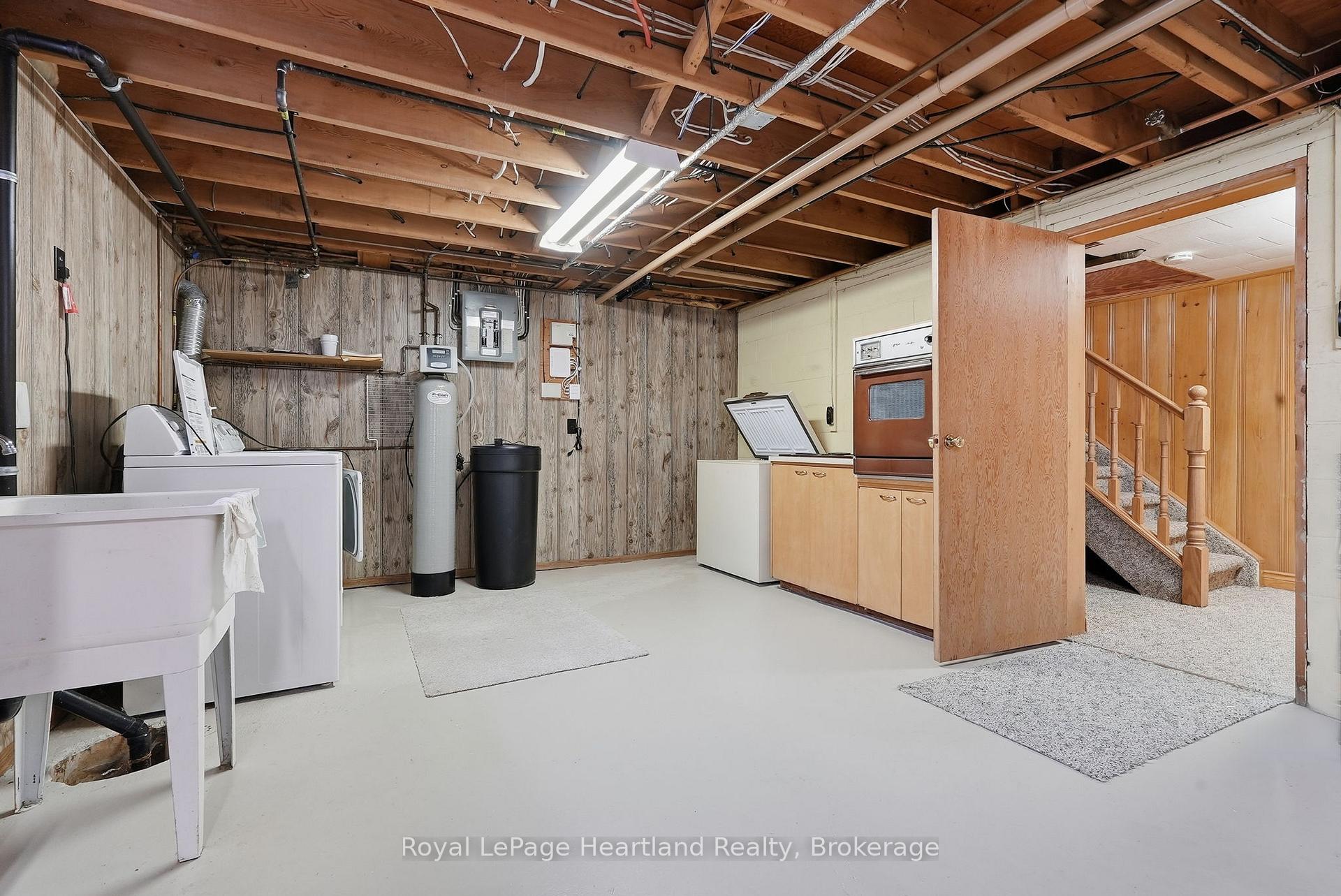 Photo 25 of 5 King Street, Minto — HOMEH