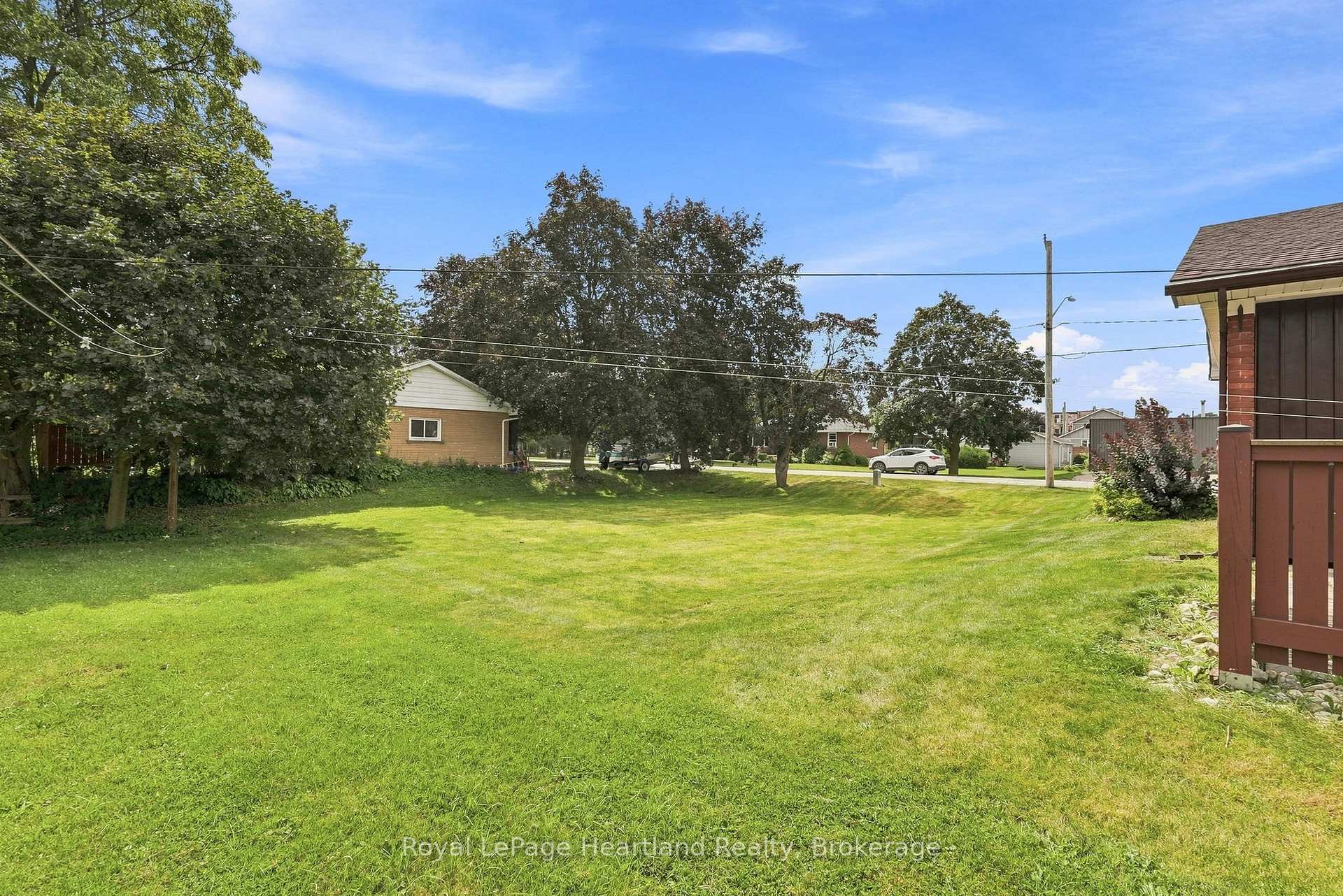 Photo 34 of 5 King Street, Minto — HOMEH