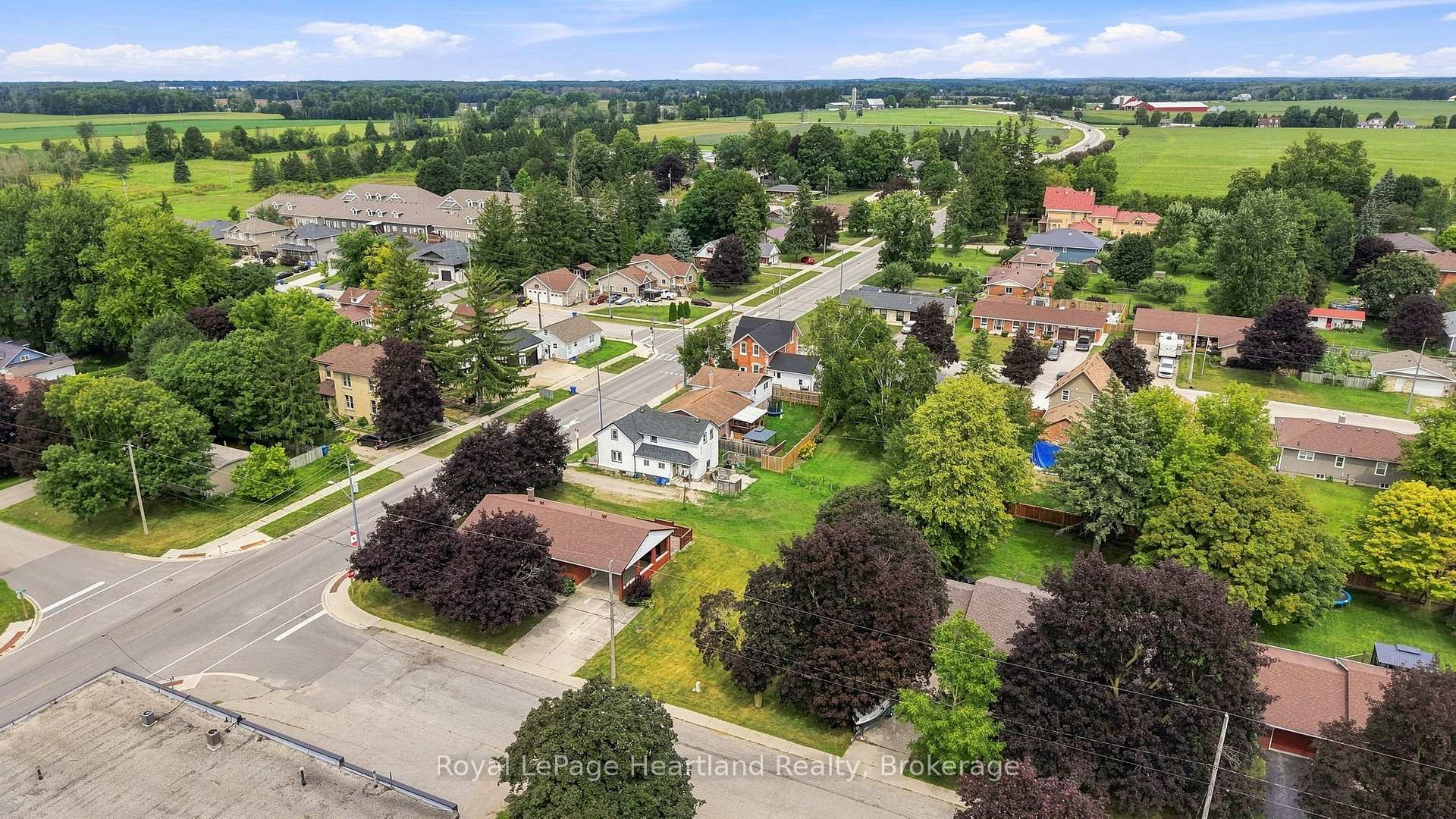 Photo 37 of 5 King Street, Minto — HOMEH