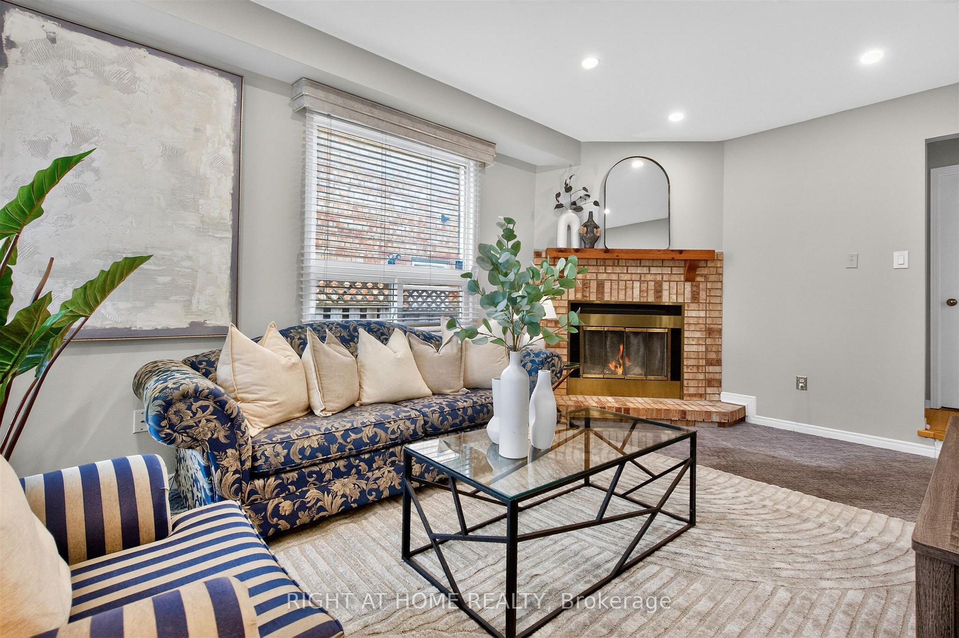 Photo 19 of 3 Lancashire Road, Markham, Unionville — HOMEH