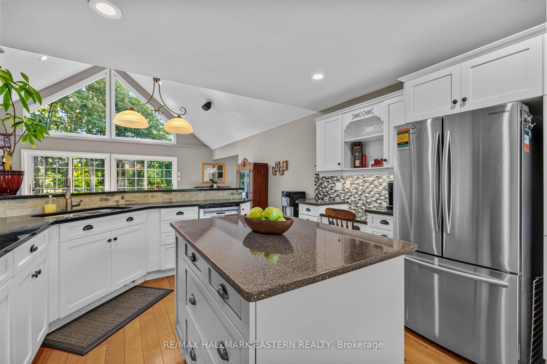 Photo 14 of 298 McClennan Drive, Selwyn — HOMEH