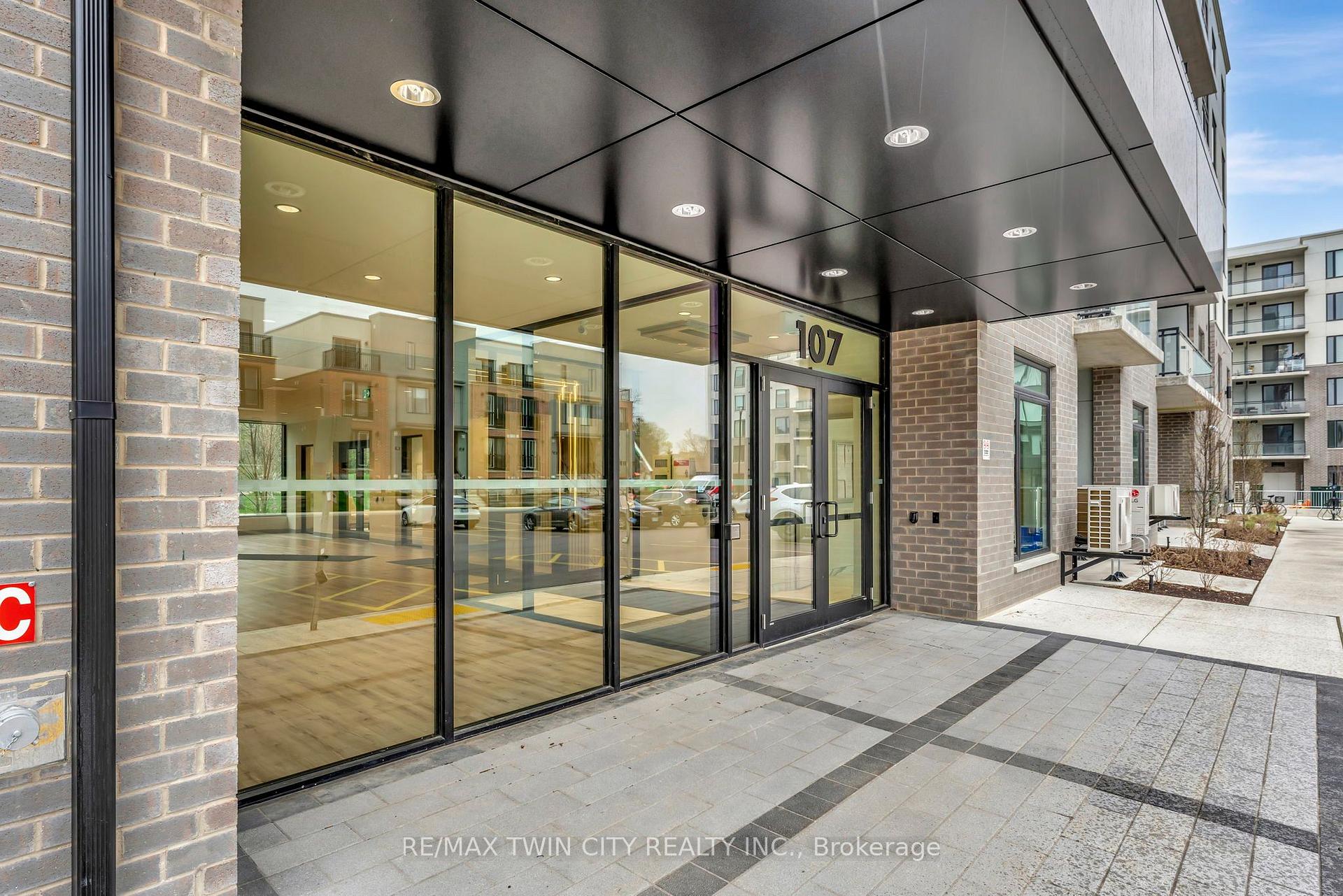 Photo 2 of Unit 101, 107 Roger Street, Waterloo, Uptown Waterloo/North Ward — HOMEH