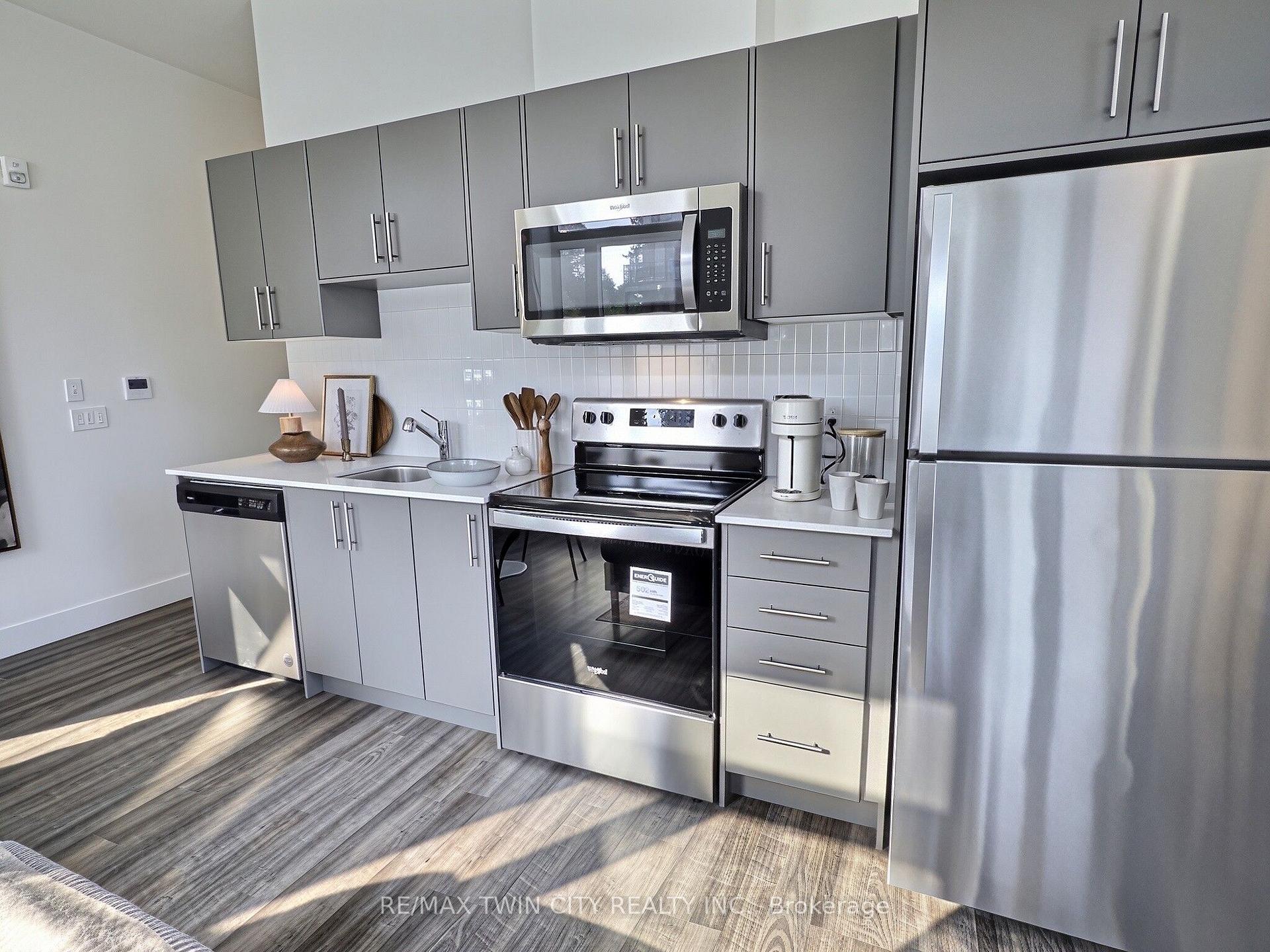 Photo 5 of Unit 101, 107 Roger Street, Waterloo, Uptown Waterloo/North Ward — HOMEH