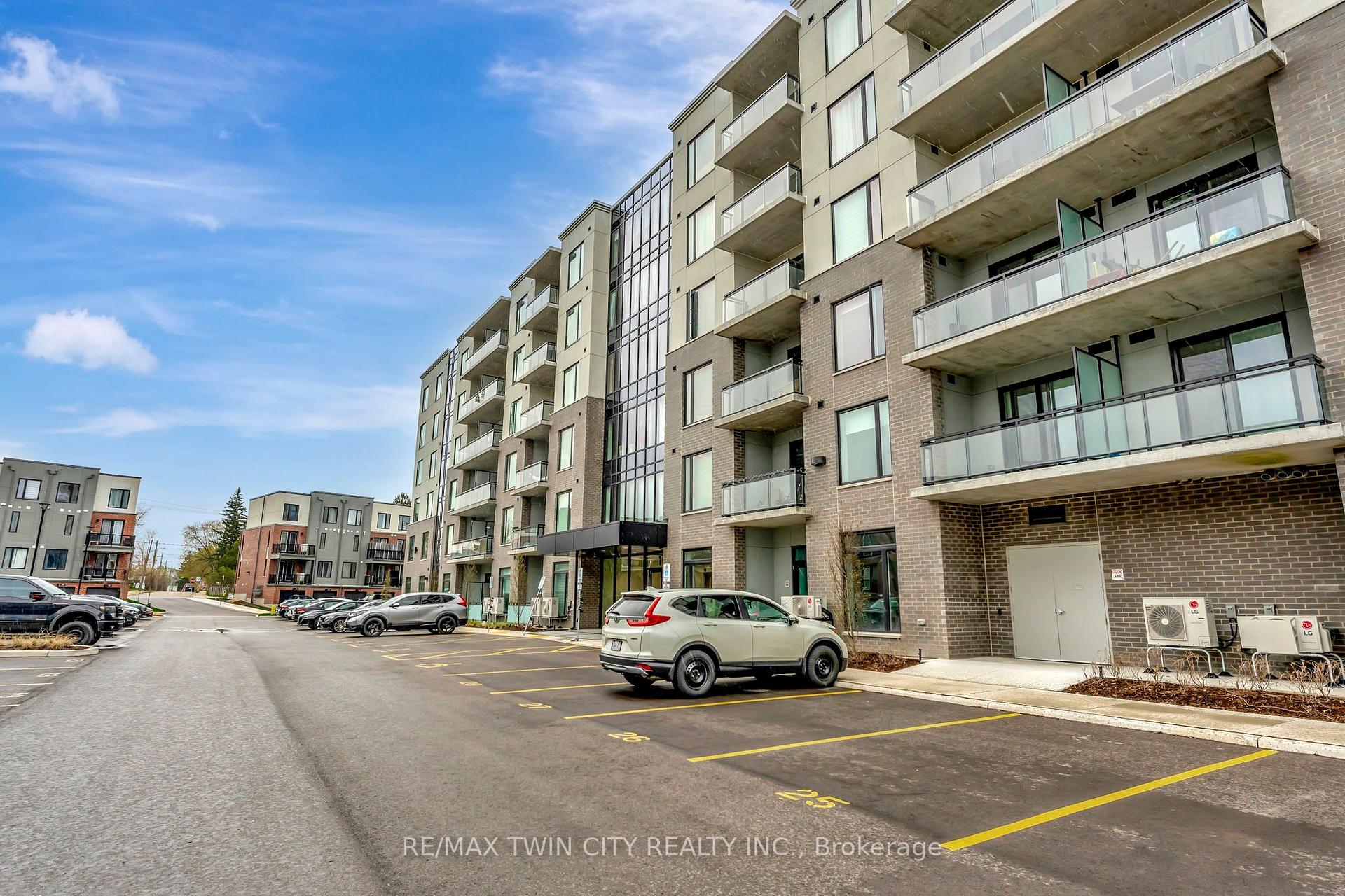 Photo 35 of Unit 101, 107 Roger Street, Waterloo, Uptown Waterloo/North Ward — HOMEH