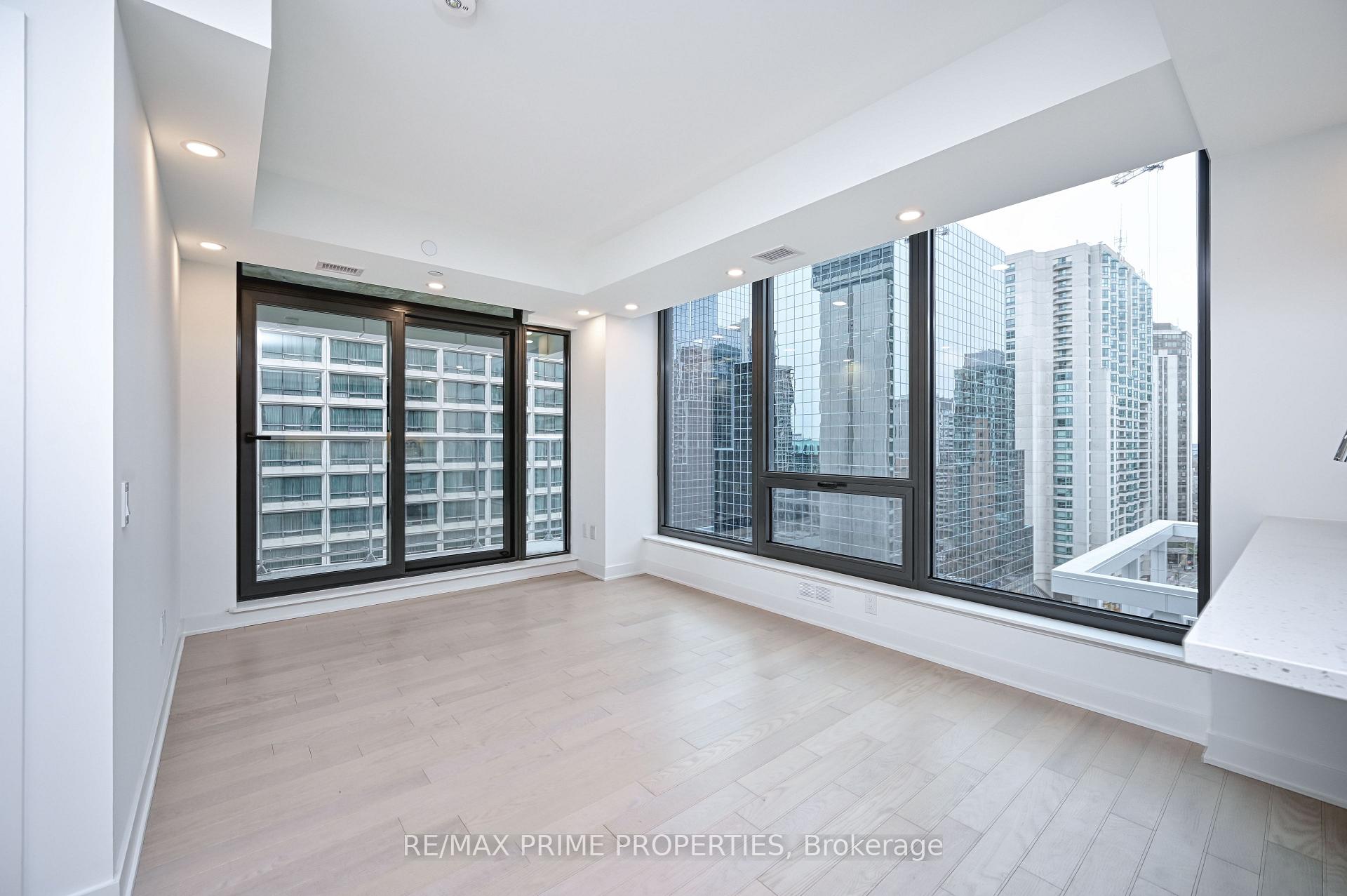 Photo 5 of Unit 1307, 340 Queen Street, Ottawa, Ottawa Centre — HOMEH