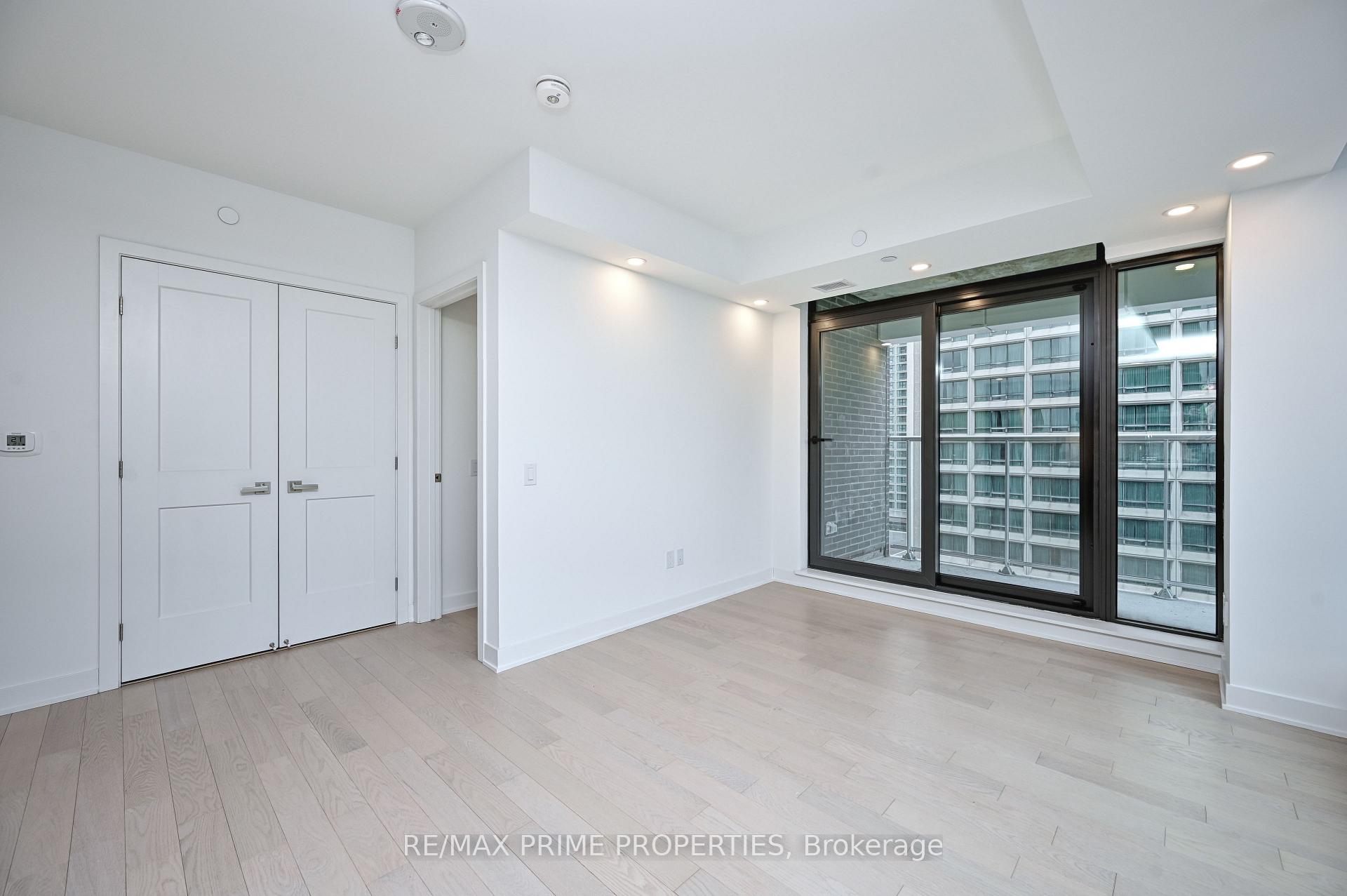 Photo 6 of Unit 1307, 340 Queen Street, Ottawa, Ottawa Centre — HOMEH