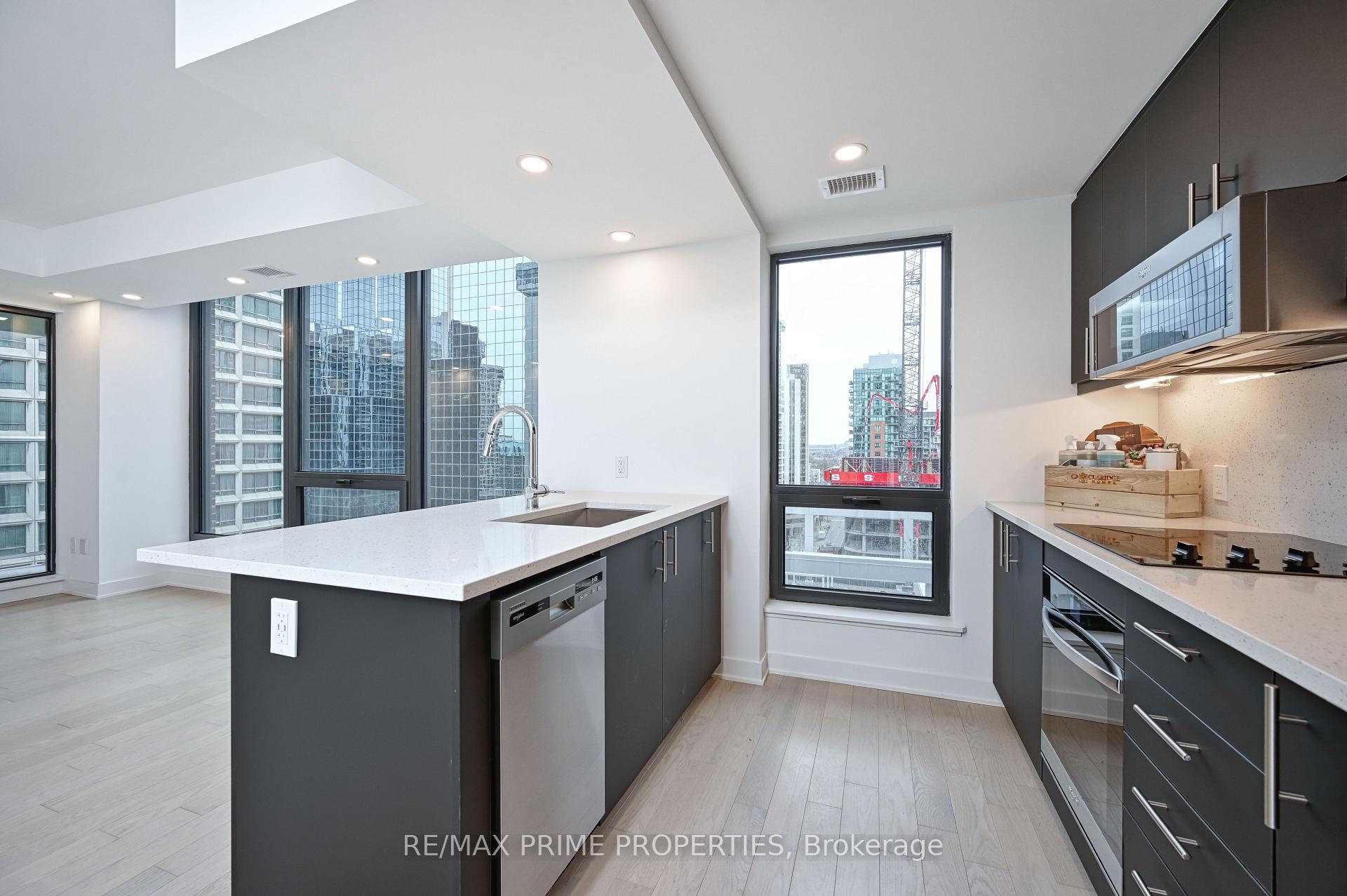 Photo 14 of Unit 1307, 340 Queen Street, Ottawa, Ottawa Centre — HOMEH