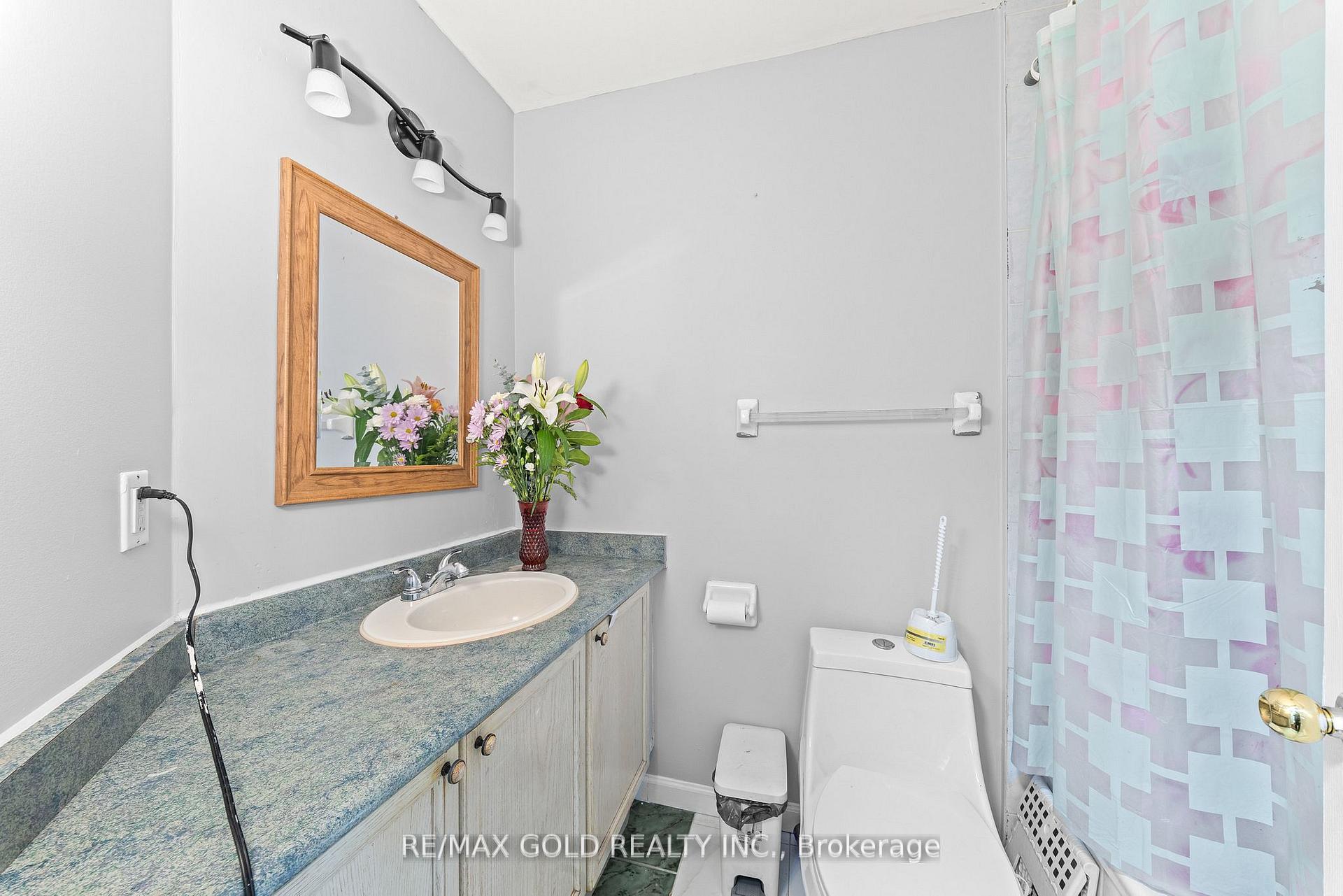 Photo 28 of 92 Dandelion Road, Brampton, Sandringham-Wellington — HOMEH