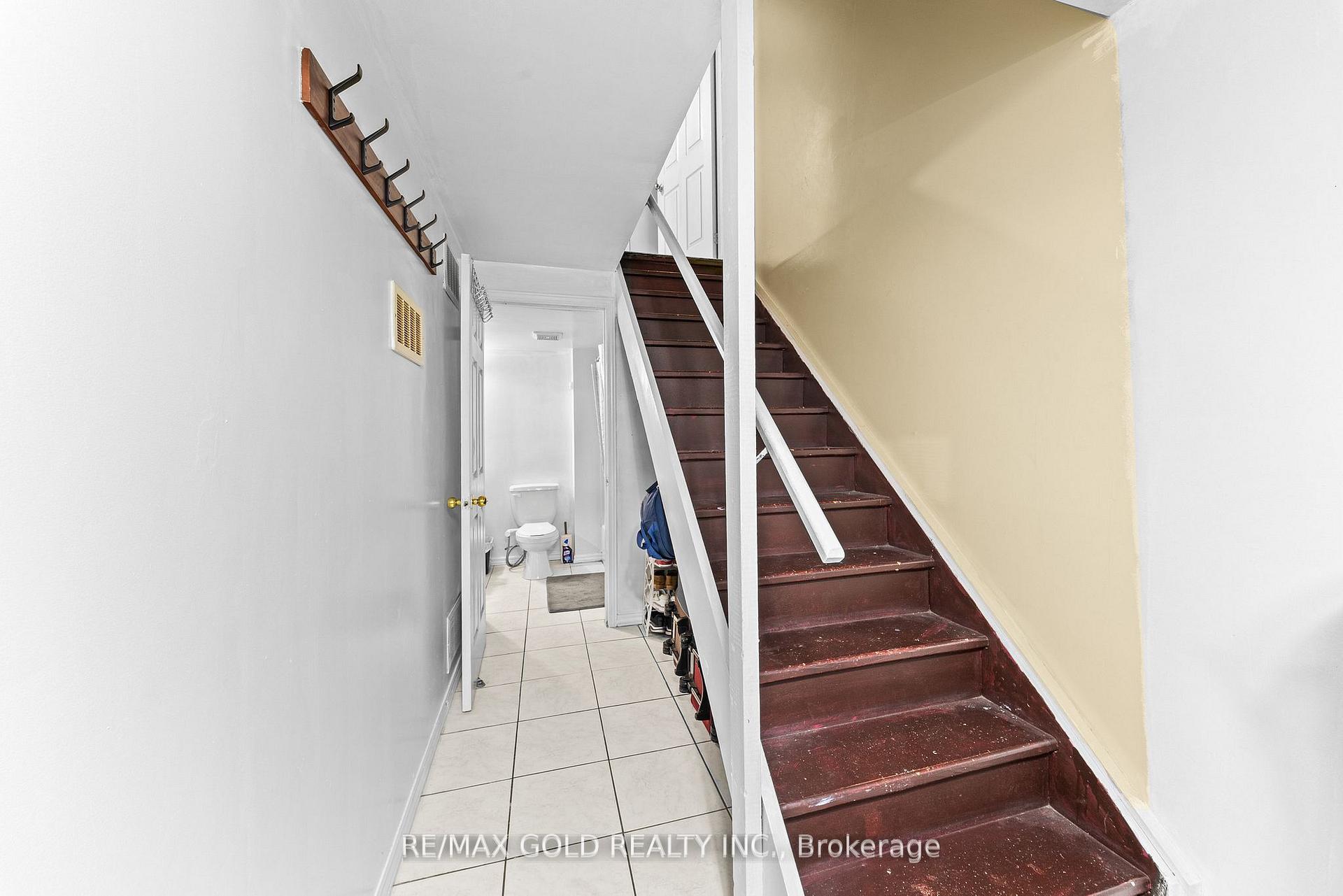 Photo 33 of 92 Dandelion Road, Brampton, Sandringham-Wellington — HOMEH