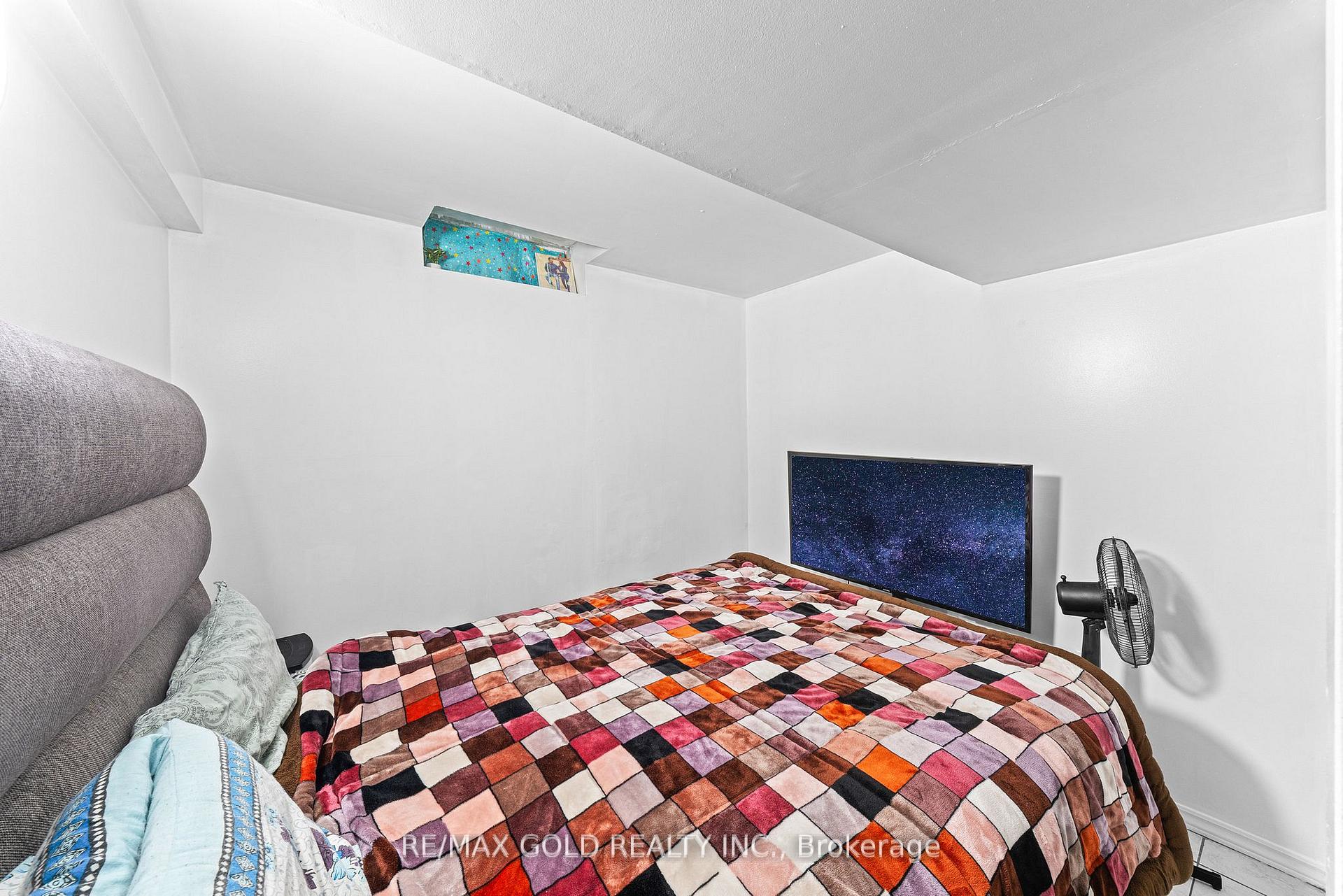 Photo 34 of 92 Dandelion Road, Brampton, Sandringham-Wellington — HOMEH