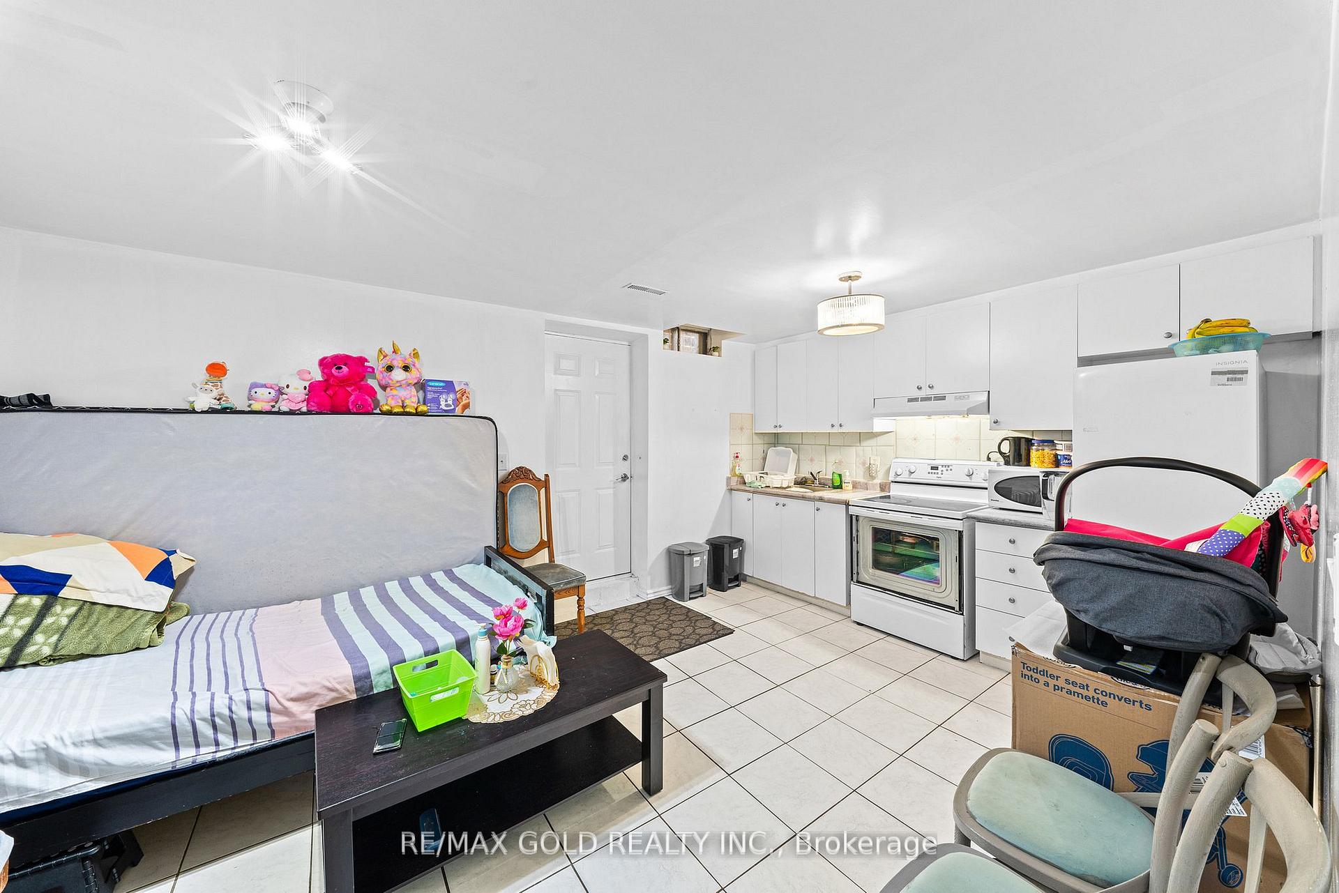 Photo 35 of 92 Dandelion Road, Brampton, Sandringham-Wellington — HOMEH
