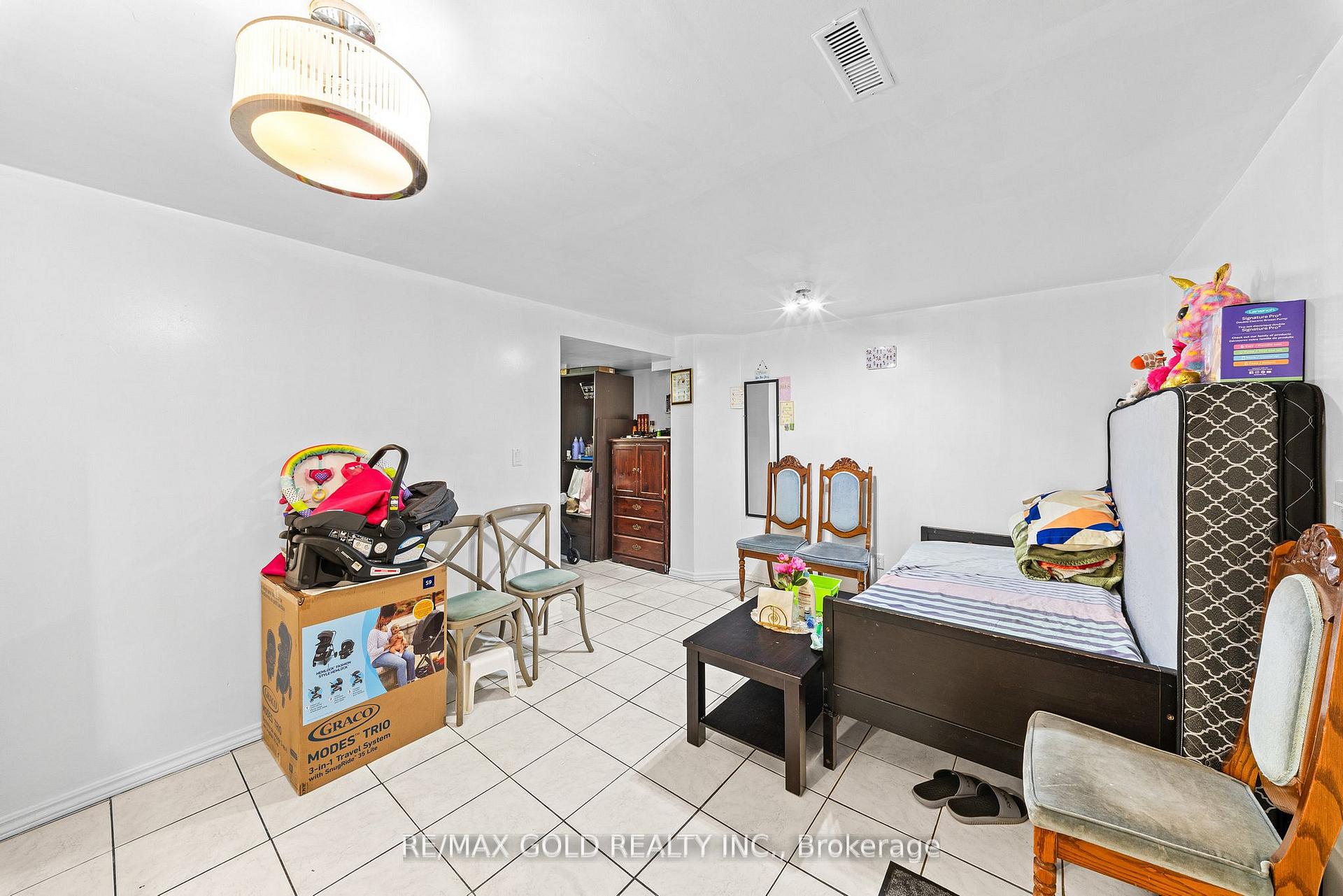 Photo 36 of 92 Dandelion Road, Brampton, Sandringham-Wellington — HOMEH
