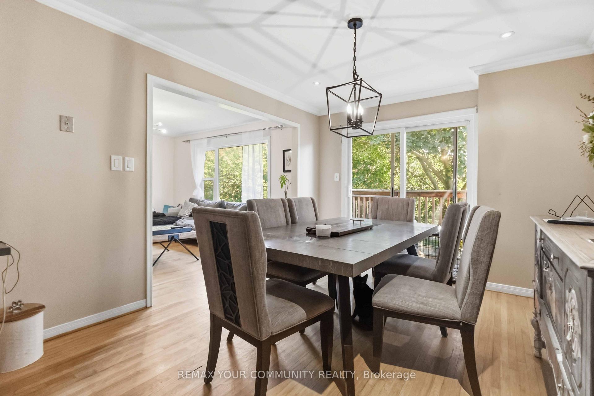 Photo 5 of 81 Garden Street, Whitby, Downtown Whitby — HOMEH