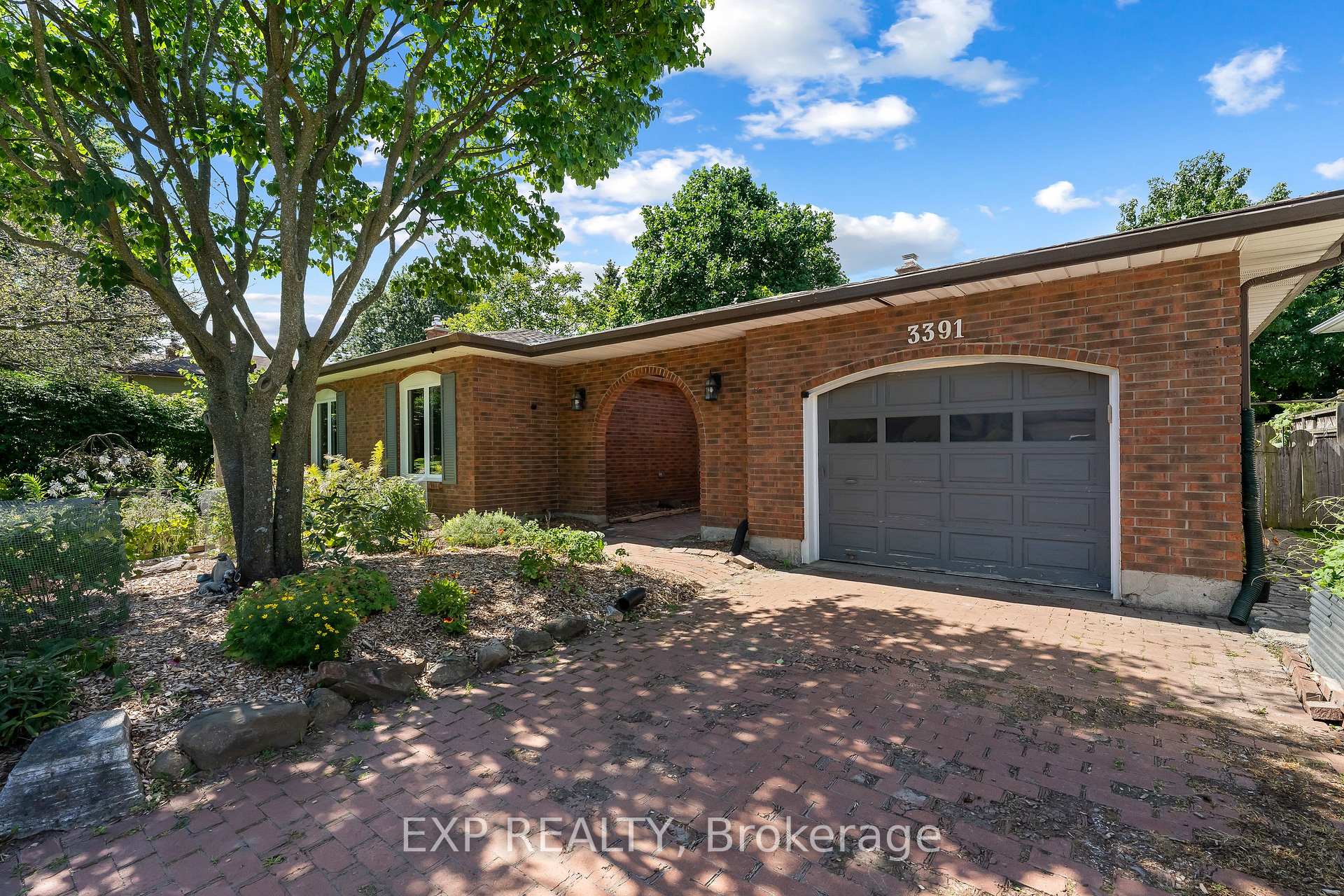 Photo 1 of 3391 Harvard Avenue, Niagara Falls, Casey — HOMEH