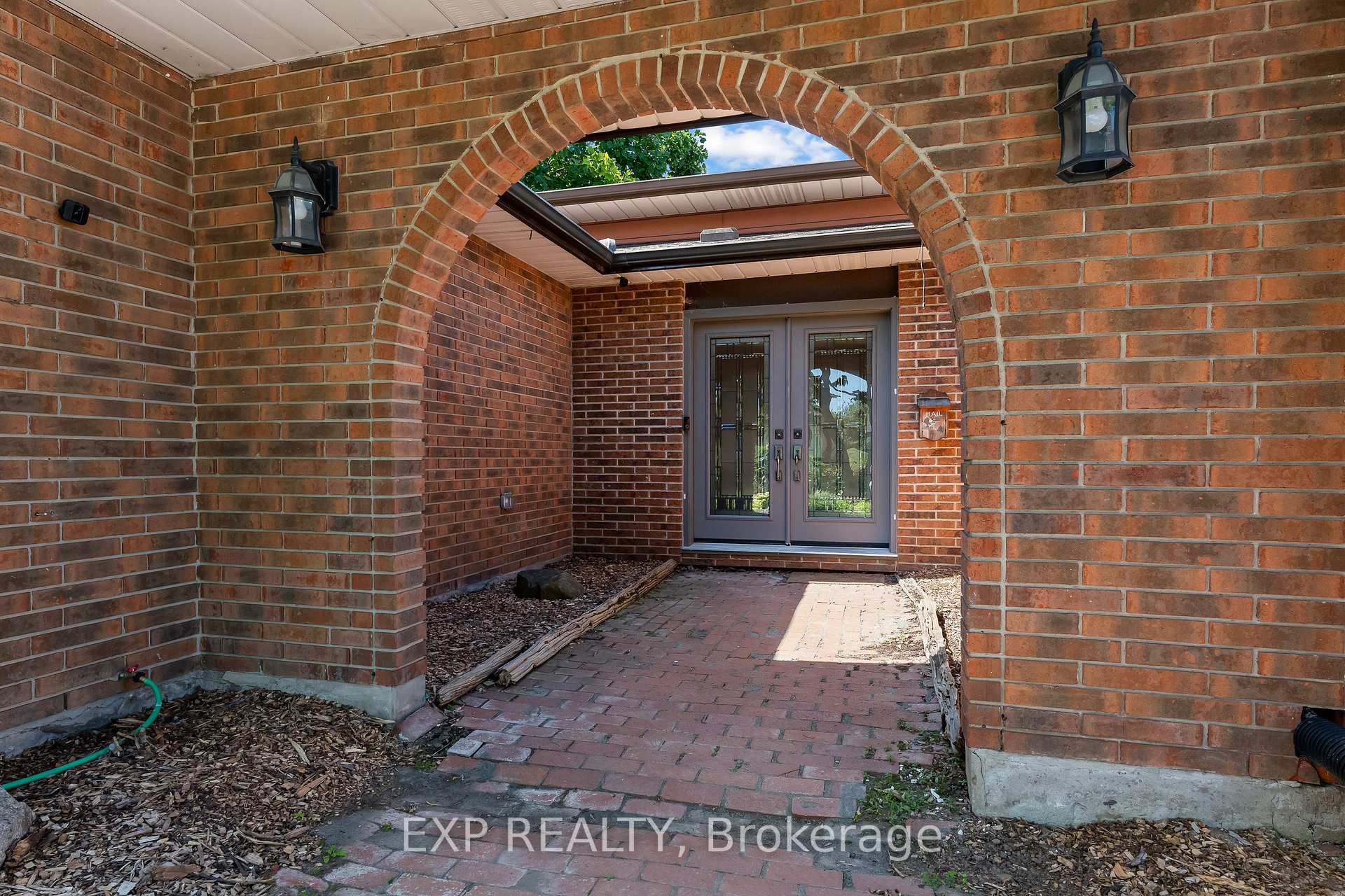 Photo 4 of 3391 Harvard Avenue, Niagara Falls, Casey — HOMEH