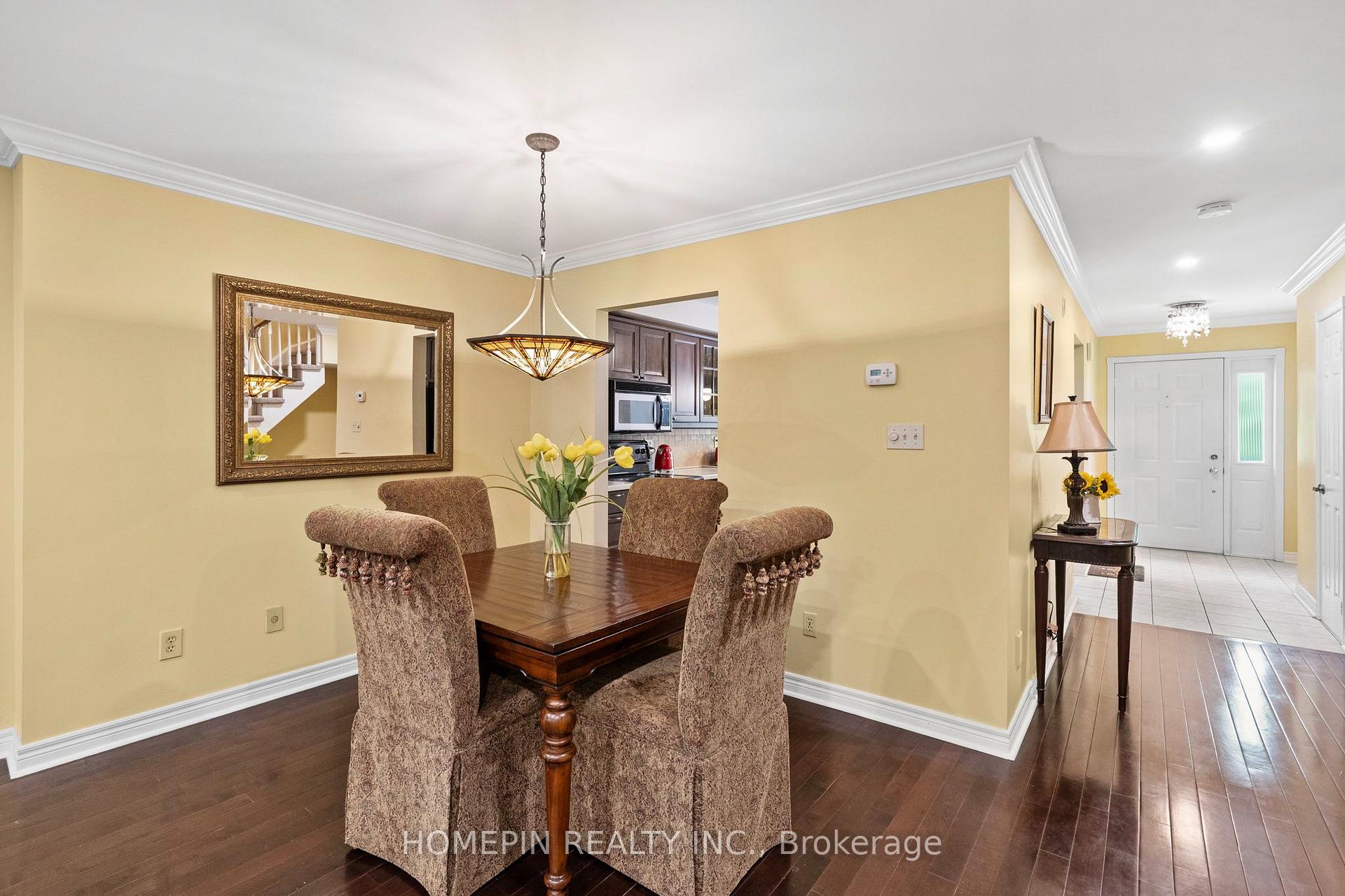 Photo 7 of 84 Confederation Way, Markham, Thornhill — HOMEH