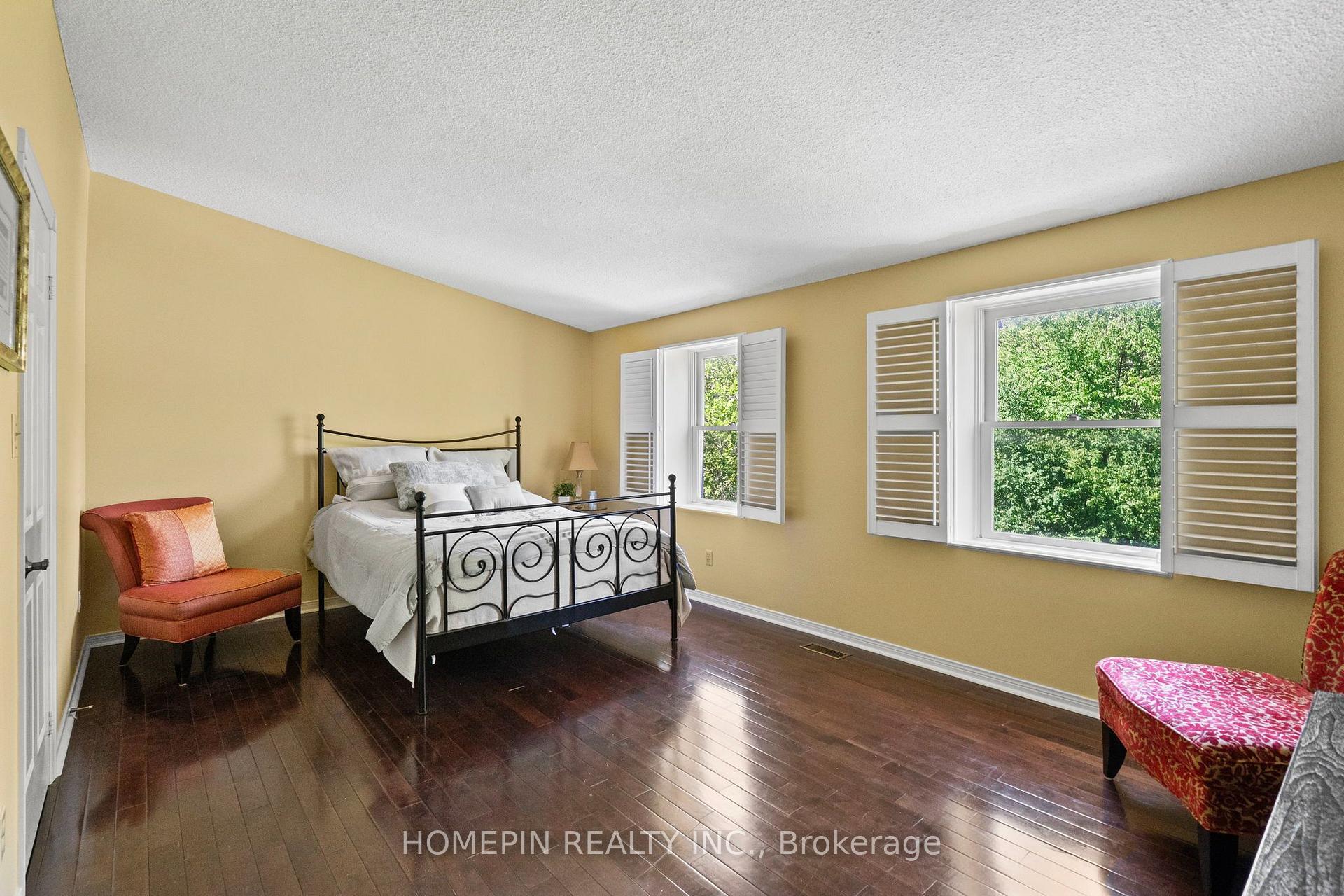 Photo 11 of 84 Confederation Way, Markham, Thornhill — HOMEH