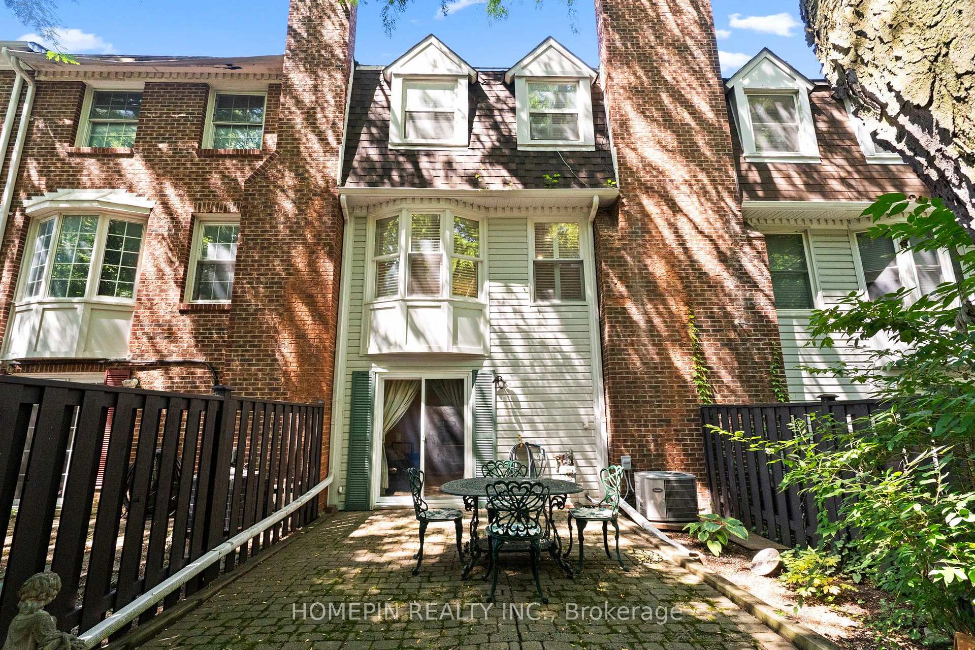 Photo 18 of 84 Confederation Way, Markham, Thornhill — HOMEH