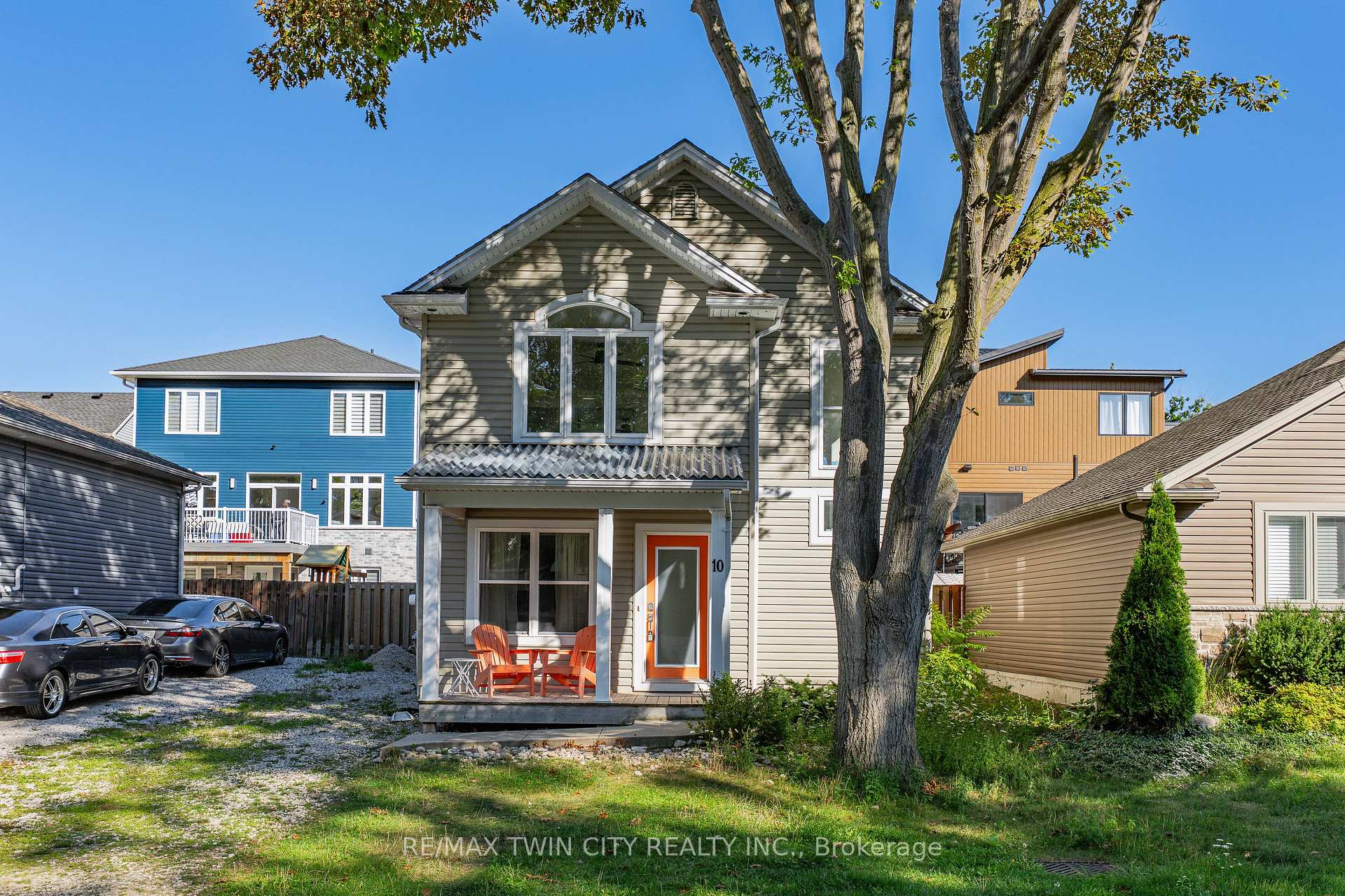 Photo of 10 Queens Avenue