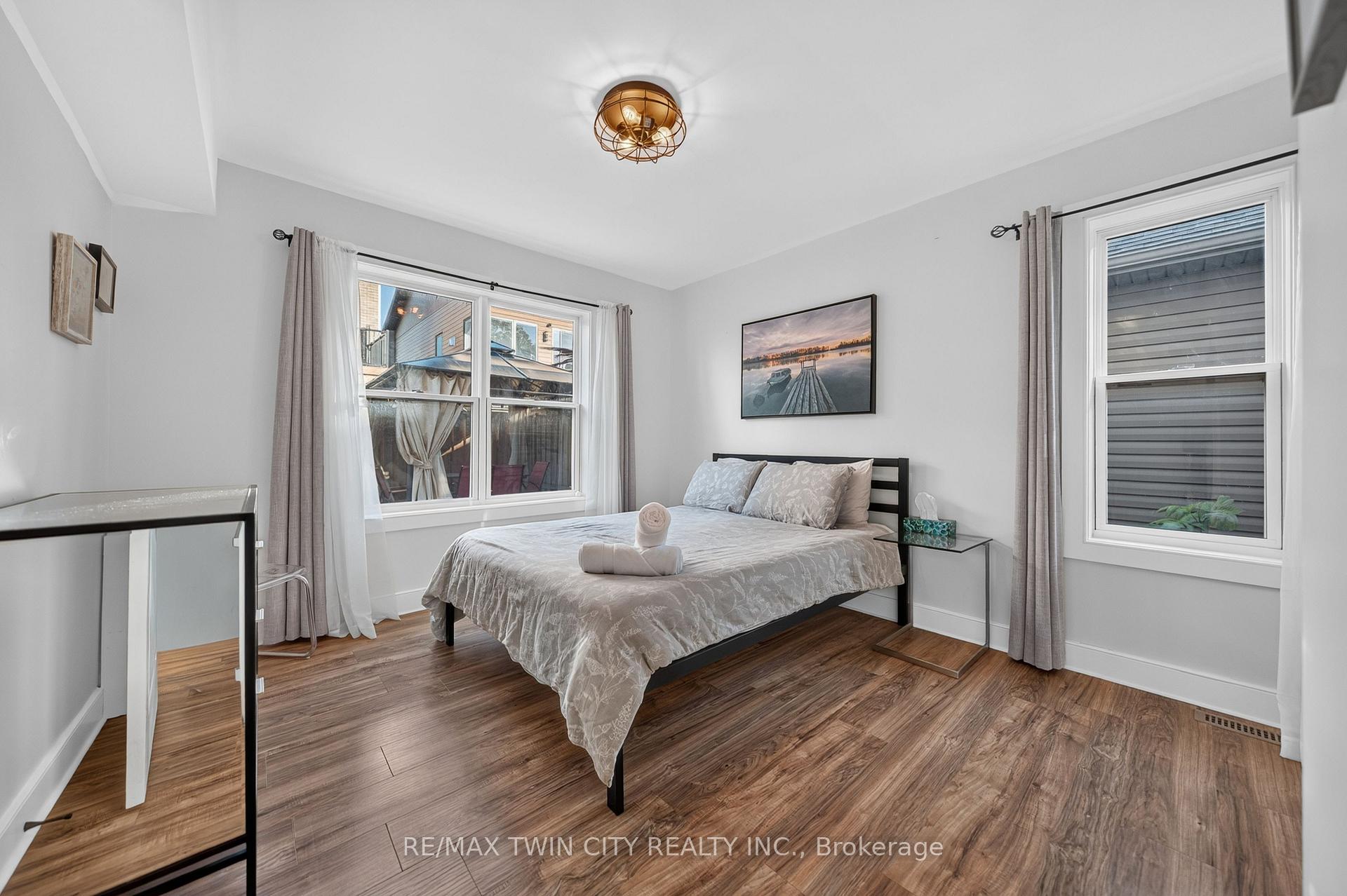 Photo 19 of 10 Queens Avenue, Lambton Shores, Grand Bend — HOMEH
