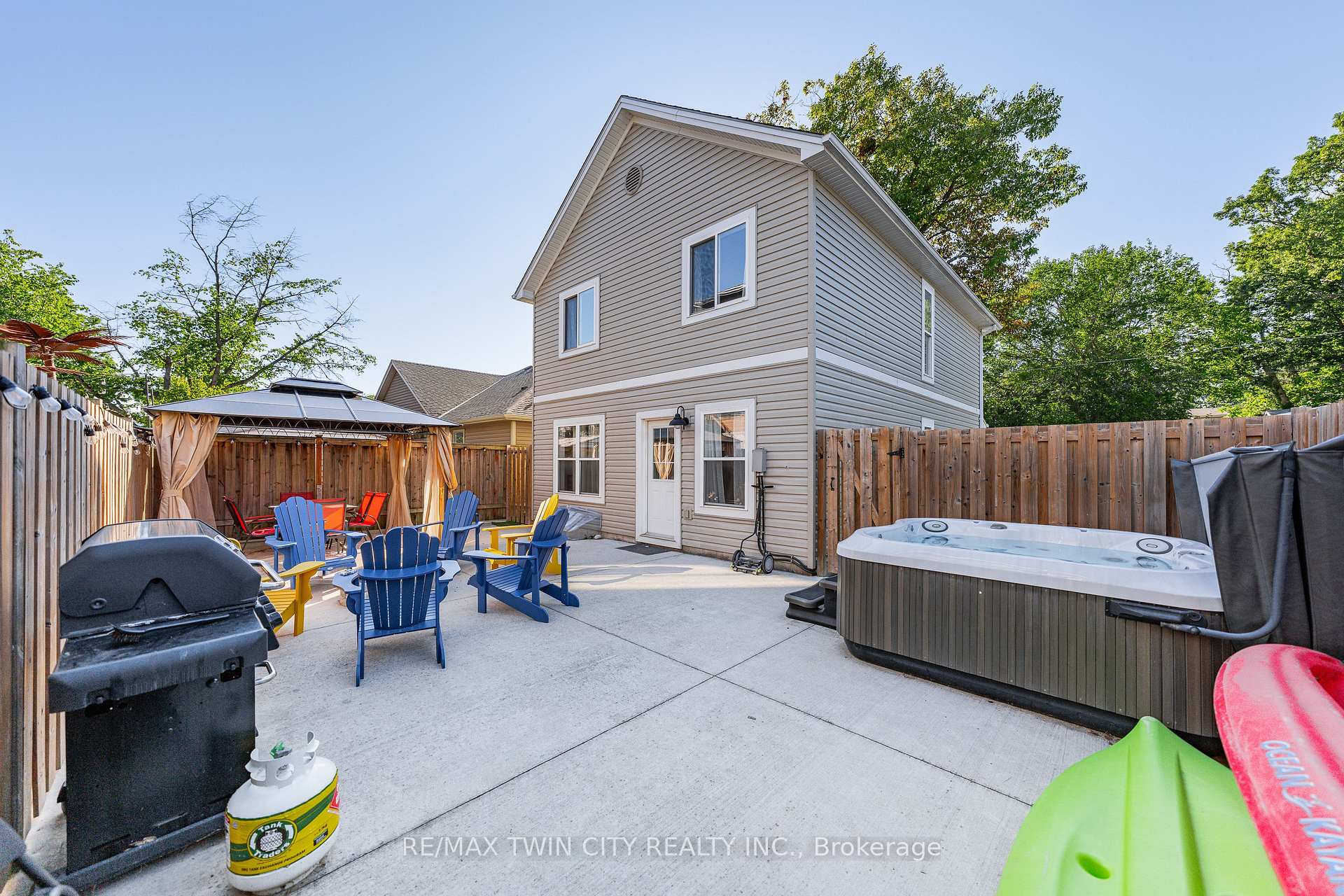Photo 31 of 10 Queens Avenue, Lambton Shores, Grand Bend — HOMEH