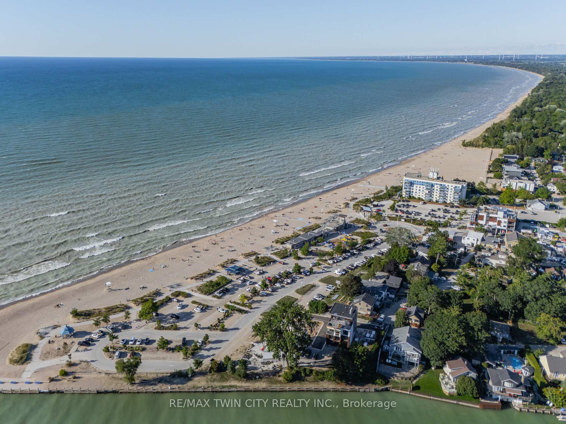 Photo 43 of 10 Queens Avenue, Lambton Shores, Grand Bend — HOMEH