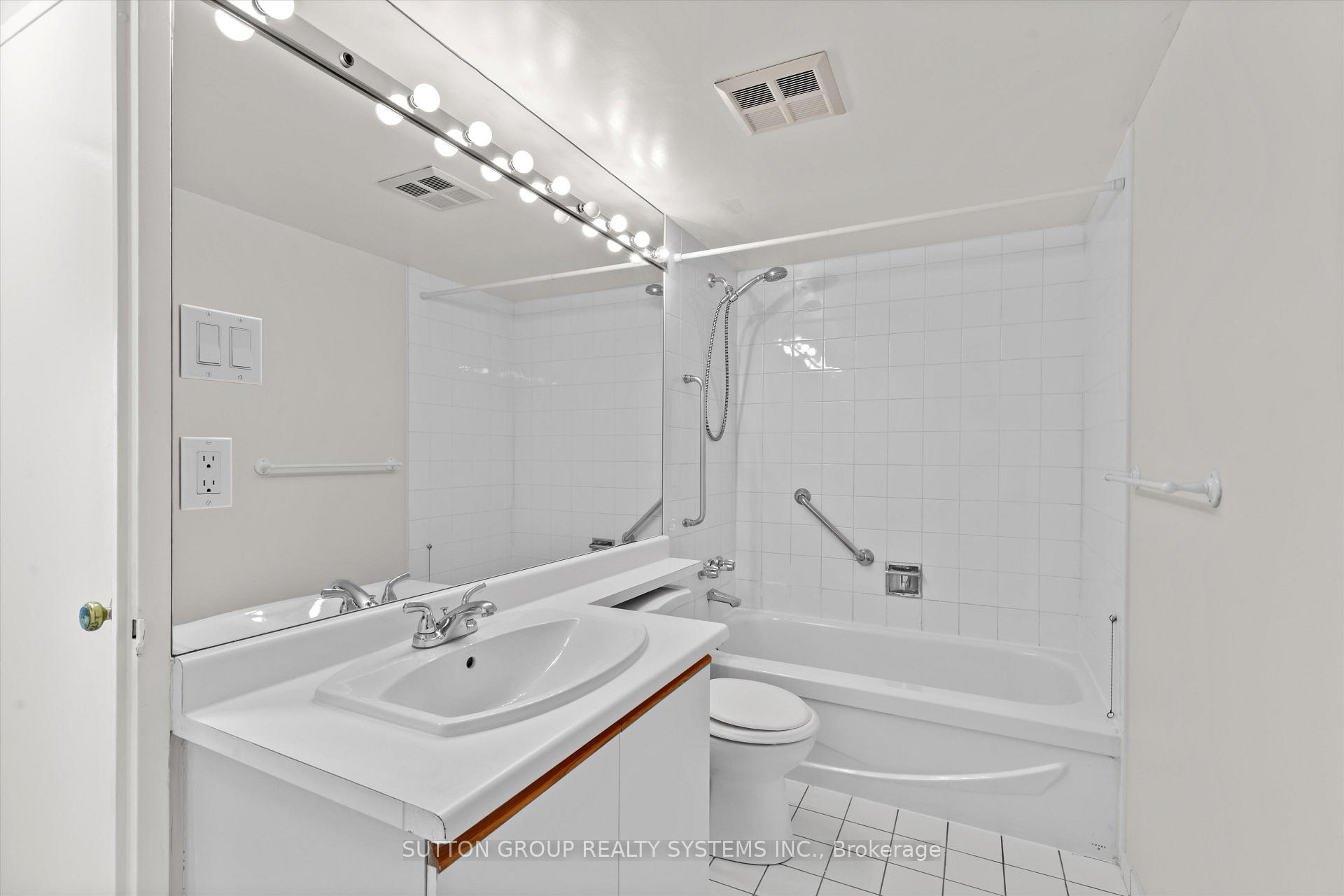 Photo 23 of Unit 609, 26 Hanover Road, Brampton, Queen Street Corridor — HOMEH