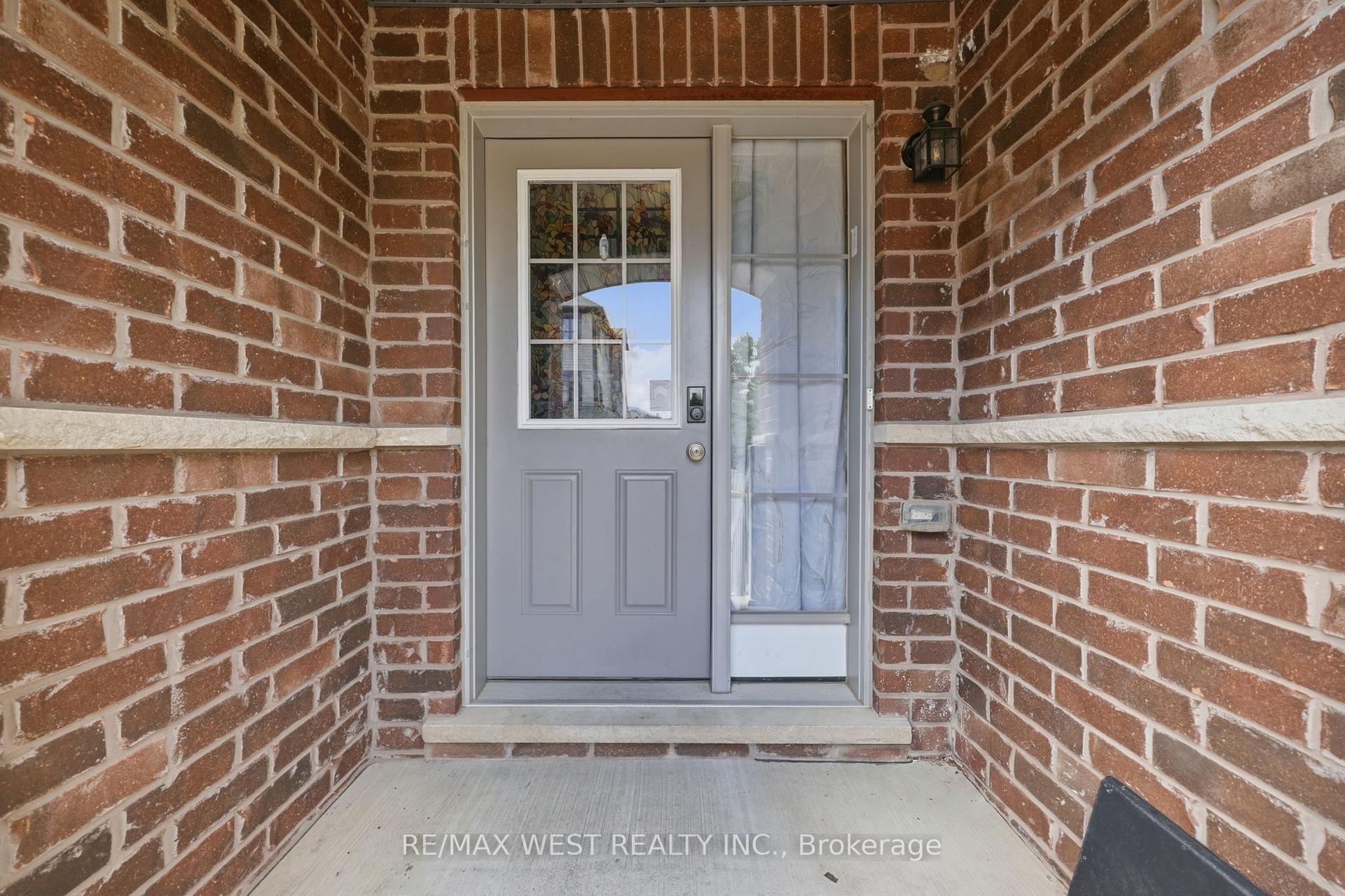 Photo 3 of Unit 35, 701 Homer Watson Boulevard, Kitchener, Country Hills East — HOMEH