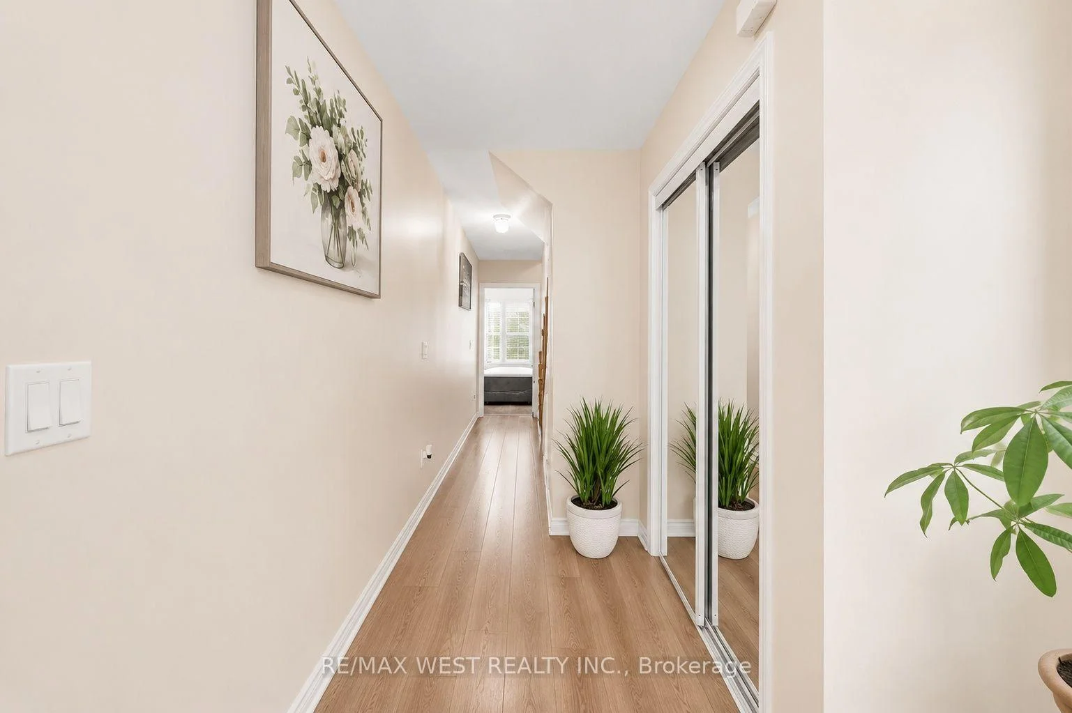 Photo 6 of Unit 35, 701 Homer Watson Boulevard, Kitchener, Country Hills East — HOMEH