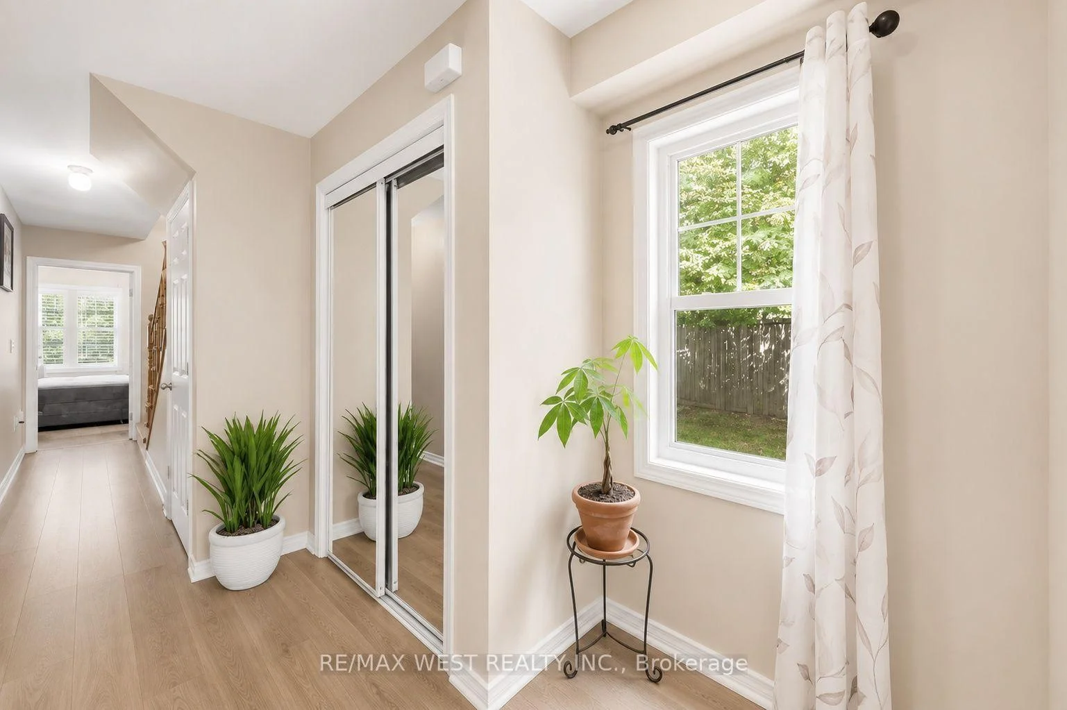Photo 9 of Unit 35, 701 Homer Watson Boulevard, Kitchener, Country Hills East — HOMEH