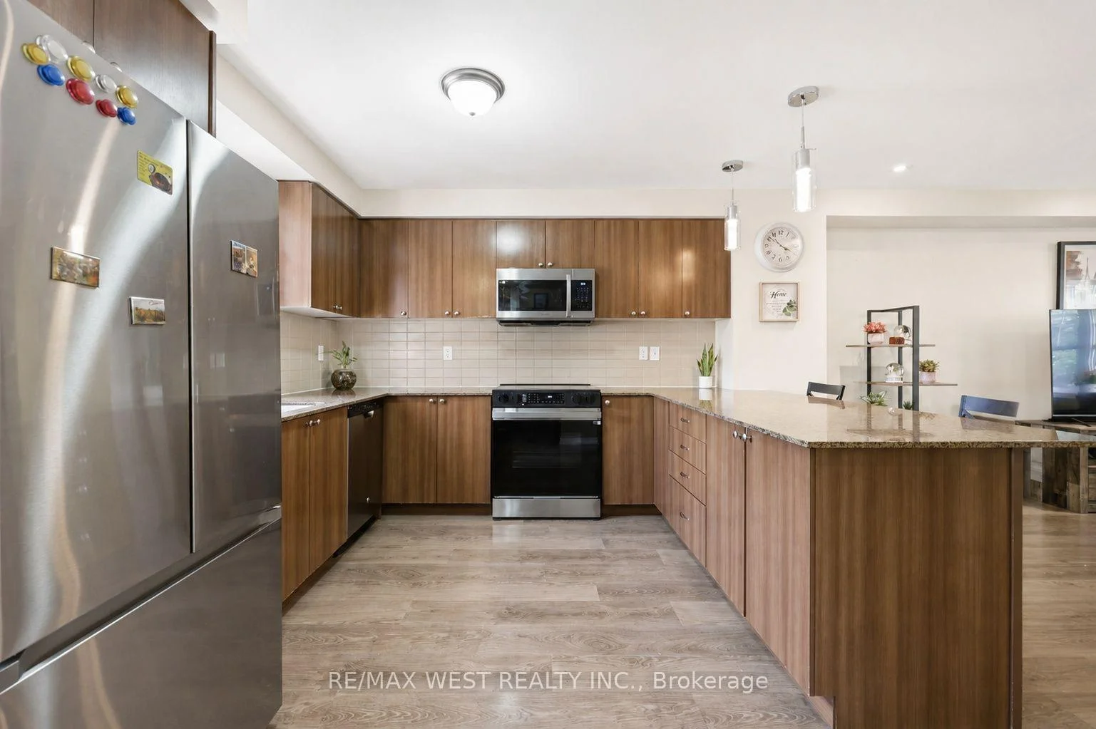 Photo 18 of Unit 35, 701 Homer Watson Boulevard, Kitchener, Country Hills East — HOMEH