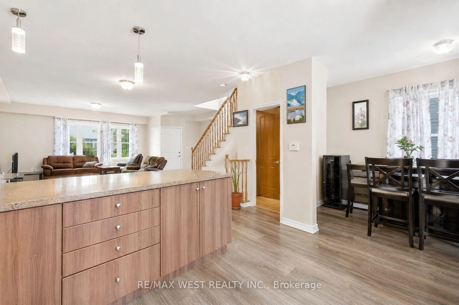 Photo 27 of Unit 35, 701 Homer Watson Boulevard, Kitchener, Country Hills East — HOMEH