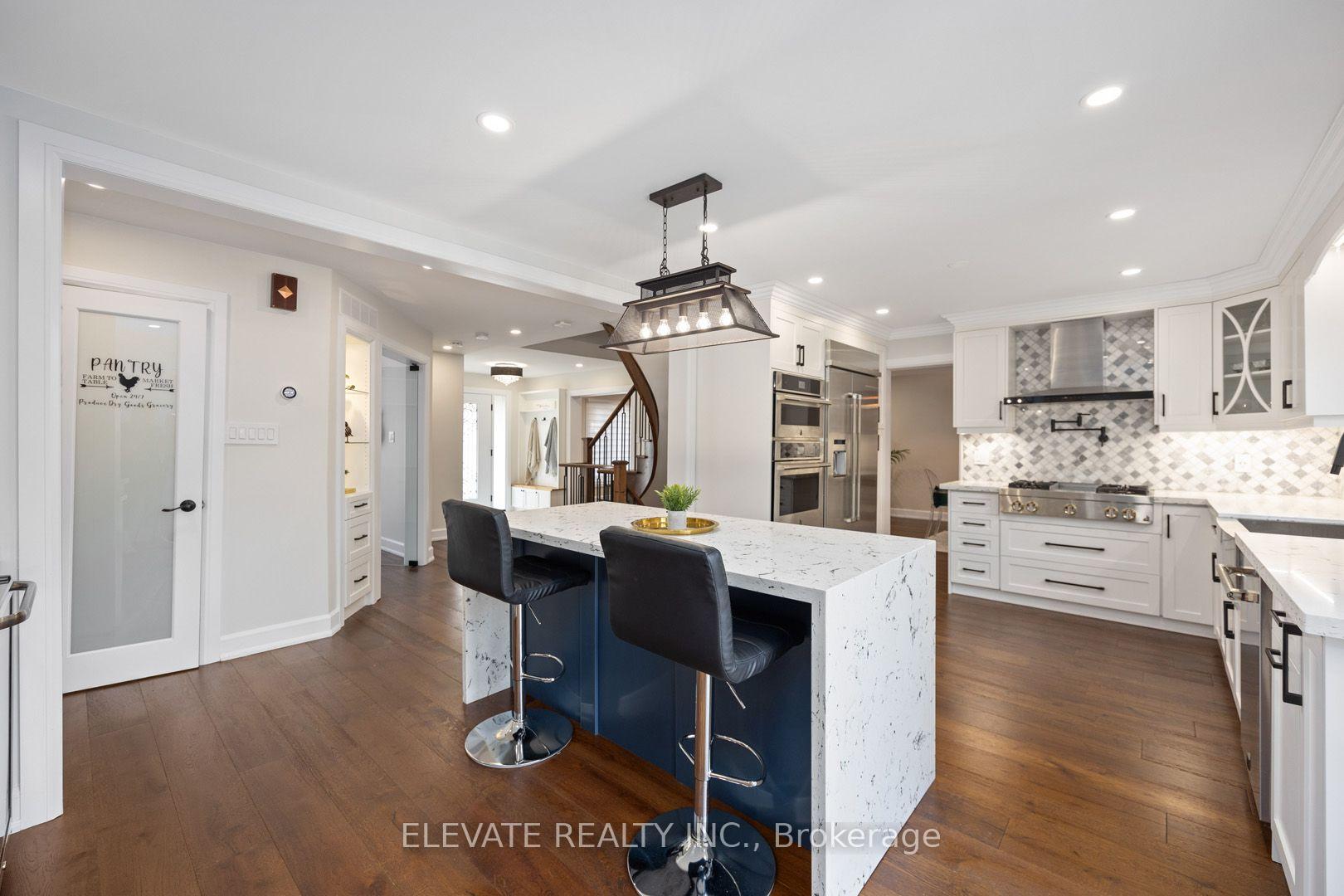 Photo 8 of 2059 Shawanaga Trail, Mississauga, Sheridan — HOMEH
