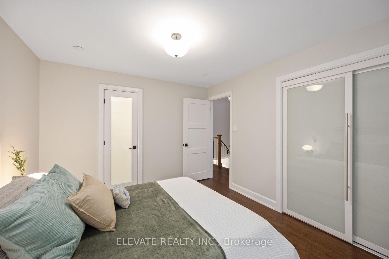 Photo 19 of 2059 Shawanaga Trail, Mississauga, Sheridan — HOMEH