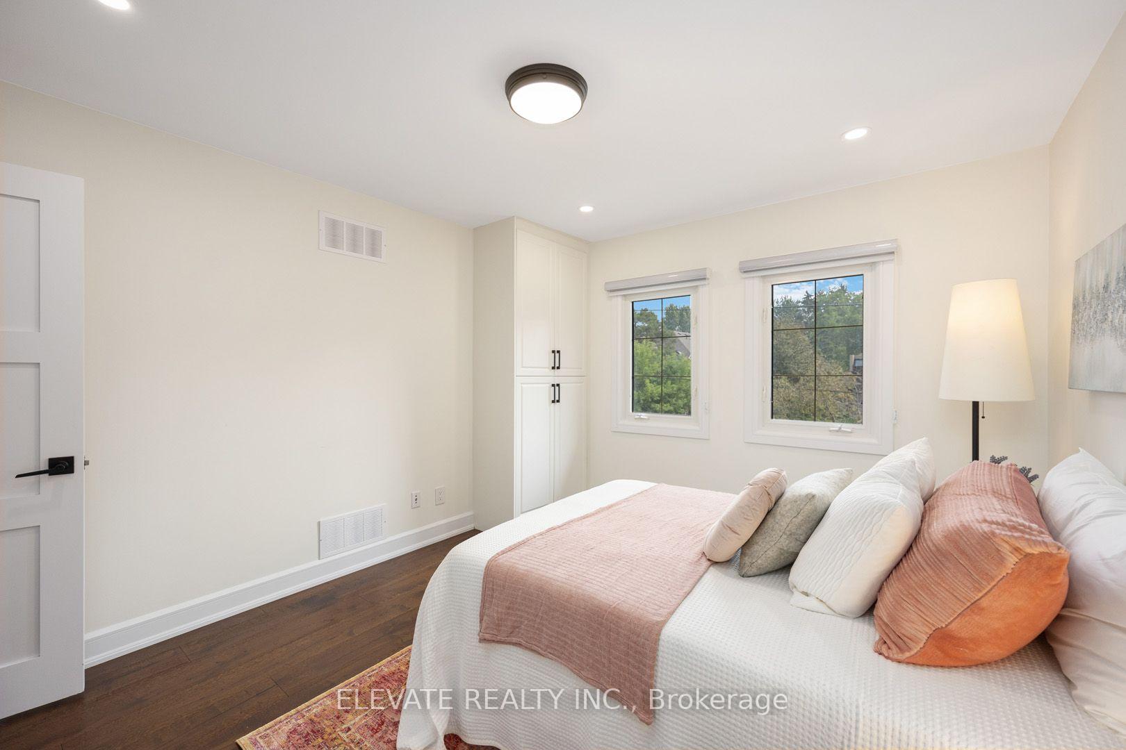 Photo 24 of 2059 Shawanaga Trail, Mississauga, Sheridan — HOMEH