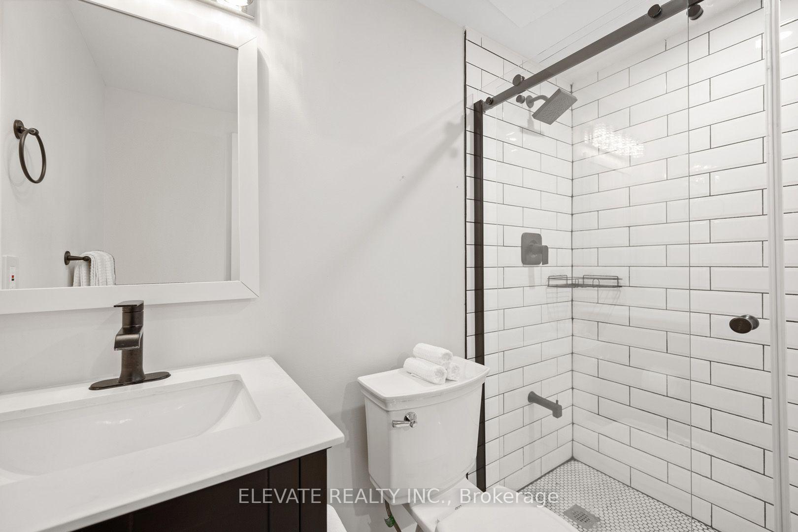 Photo 34 of 2059 Shawanaga Trail, Mississauga, Sheridan — HOMEH