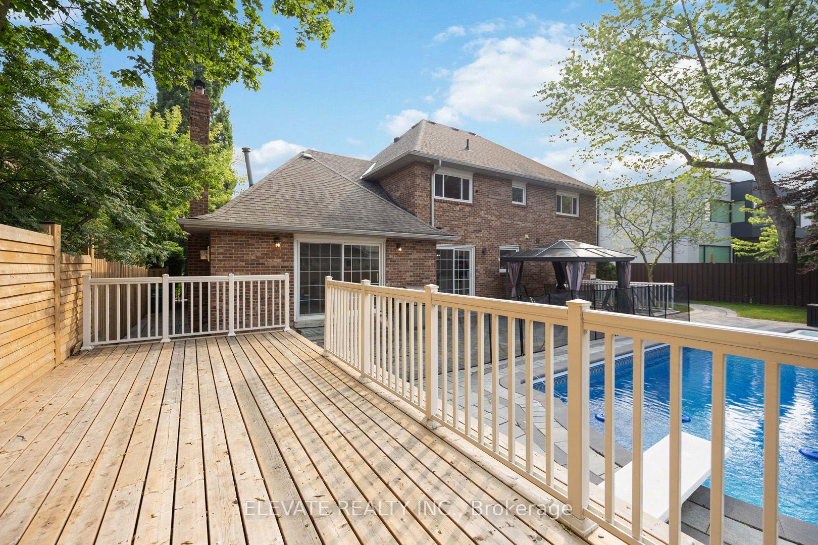 Photo 38 of 2059 Shawanaga Trail, Mississauga, Sheridan — HOMEH