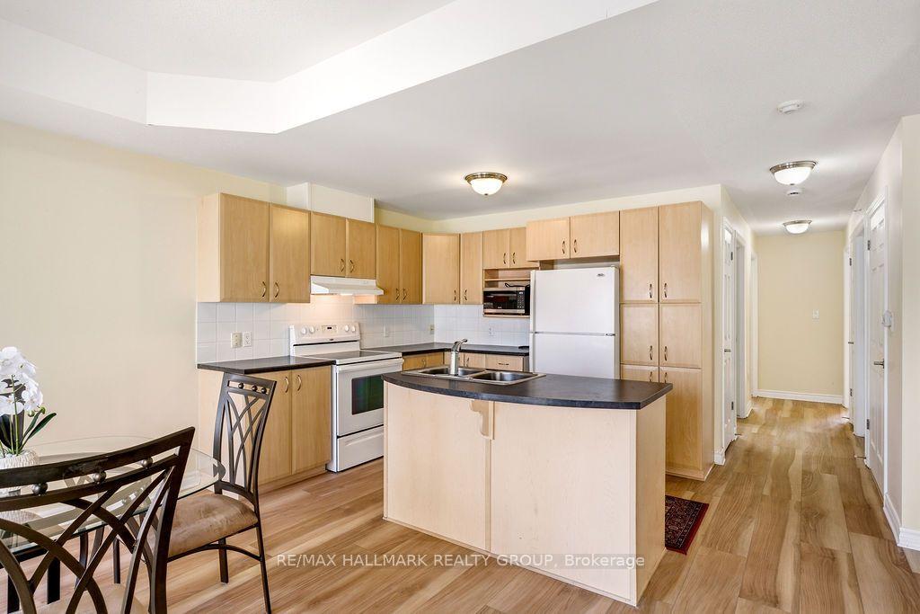 Photo 14 of Unit 3, 224 Paseo Private, Ottawa, Centrepointe — HOMEH