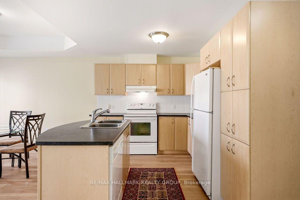 Photo 15 of Unit 3, 224 Paseo Private, Ottawa, Centrepointe — HOMEH