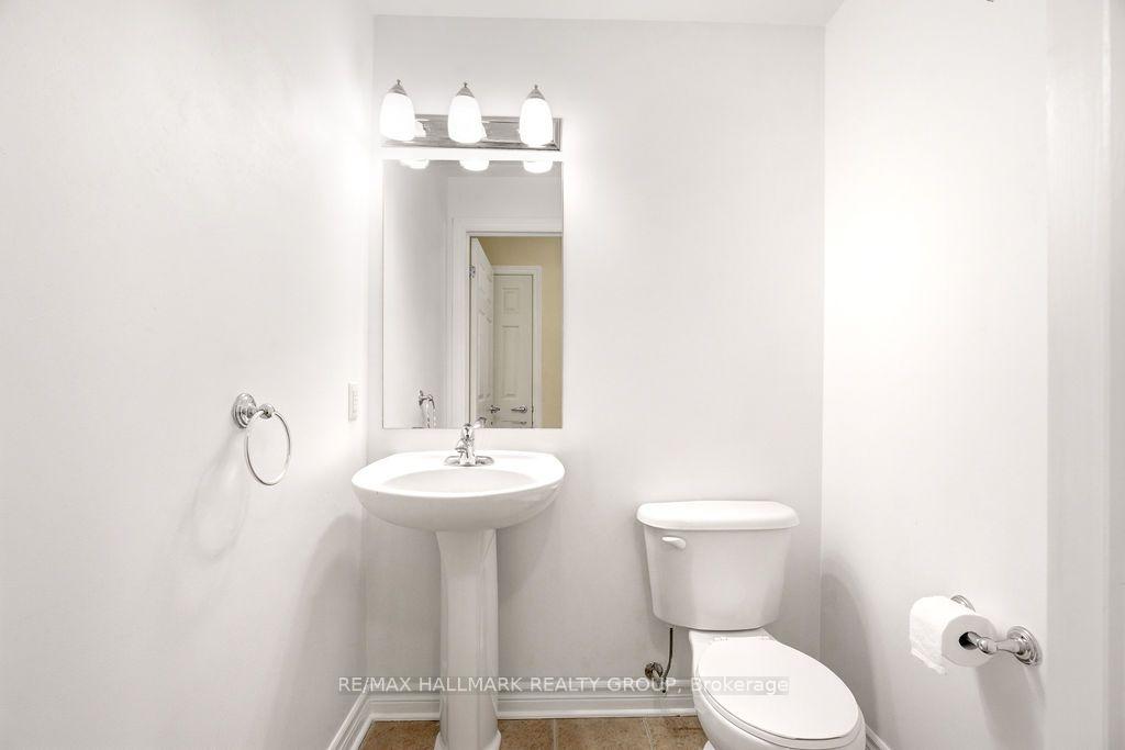 Photo 21 of Unit 3, 224 Paseo Private, Ottawa, Centrepointe — HOMEH