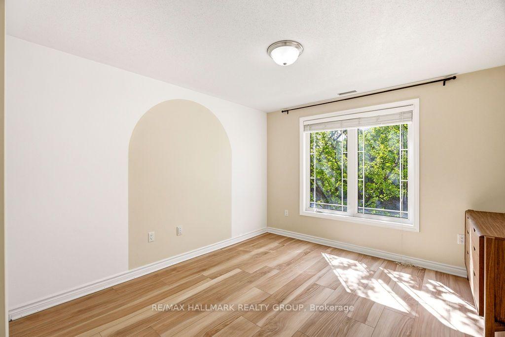 Photo 22 of Unit 3, 224 Paseo Private, Ottawa, Centrepointe — HOMEH