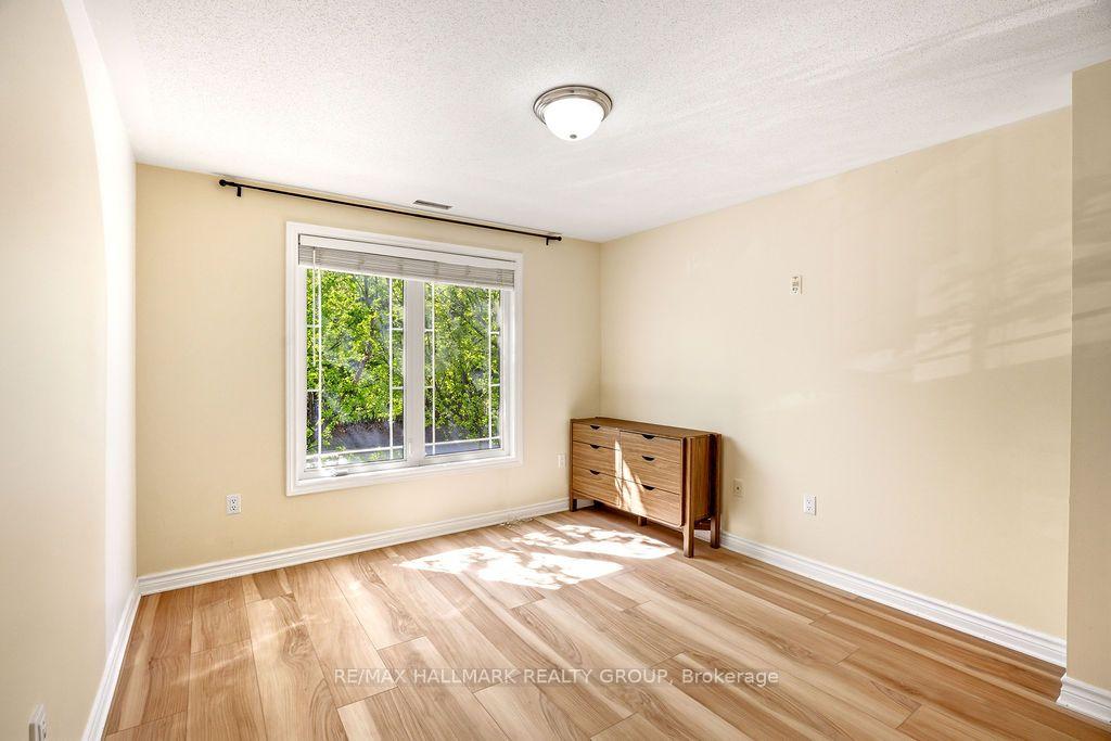 Photo 23 of Unit 3, 224 Paseo Private, Ottawa, Centrepointe — HOMEH